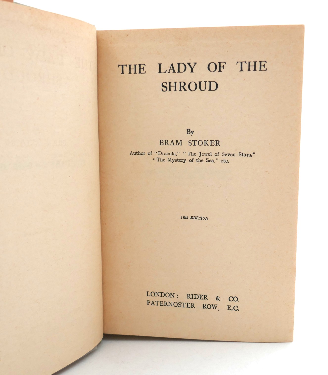 The Lady of the Shroud (1930) - Image 4