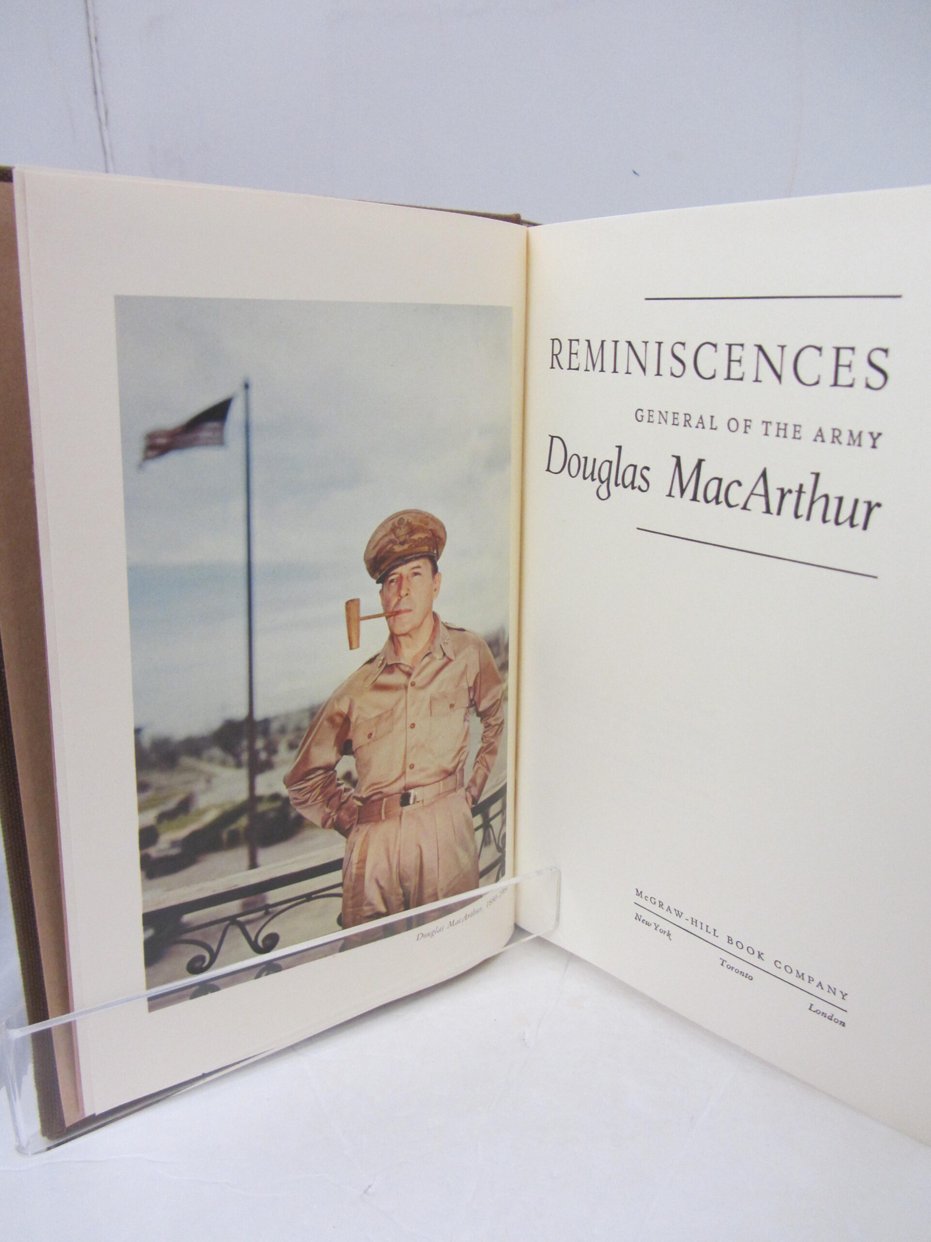 Reminiscences General of the Army Douglas MacArthur. Limited Signed Edition - Image 3