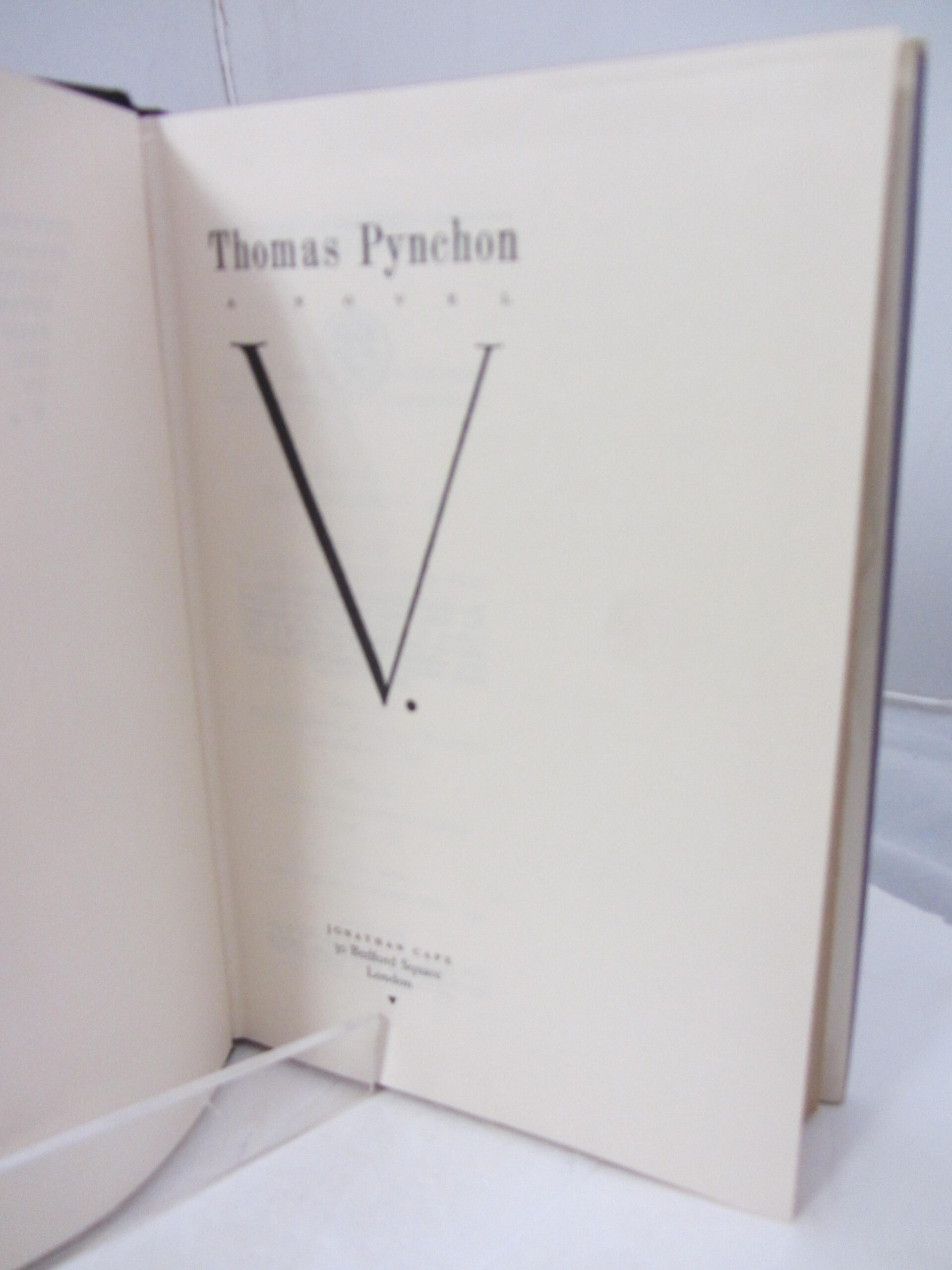1963. First UKedition (First Impression). by Thomas Pynchon