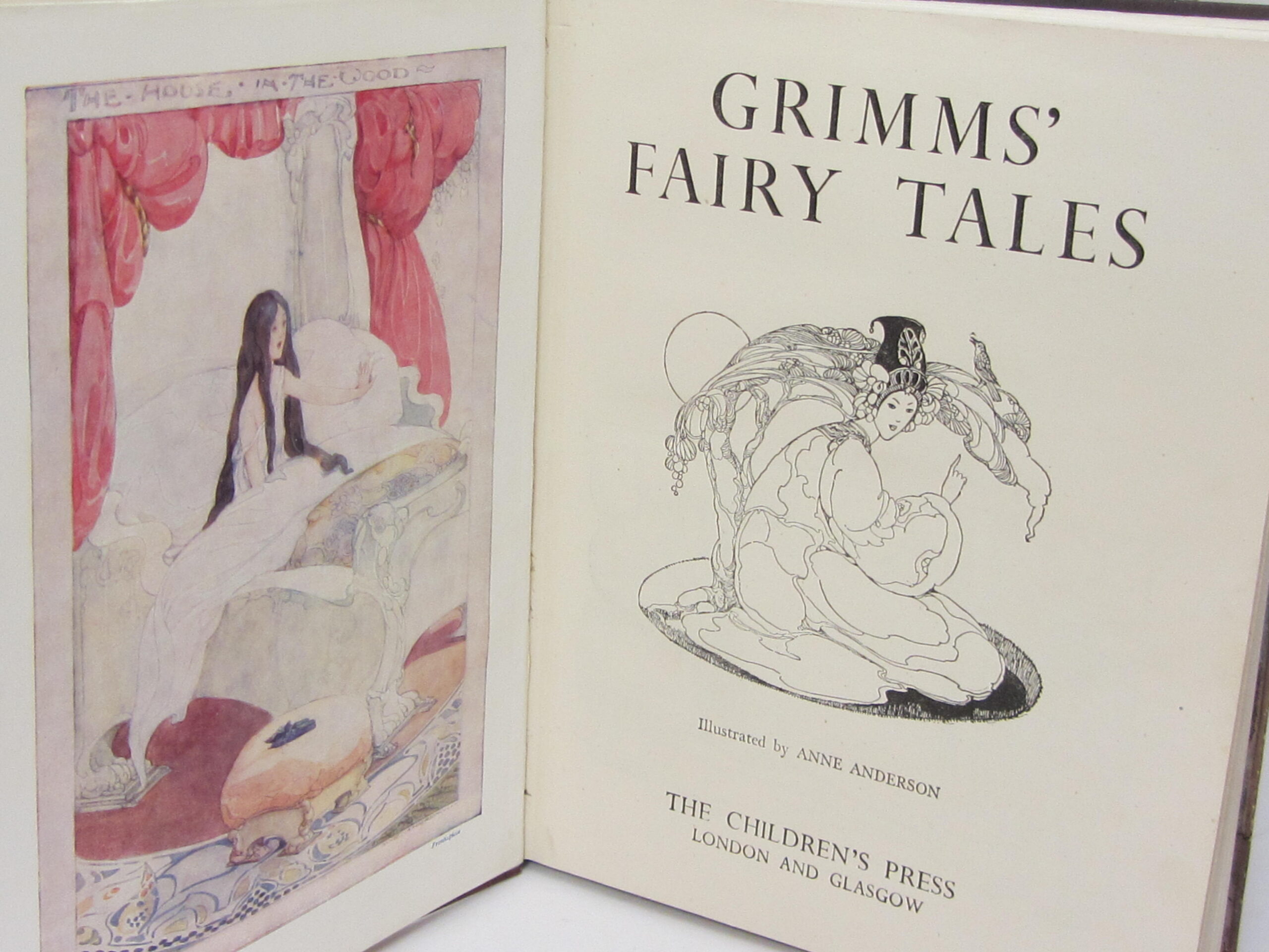 Grimms' Fairy Tales. Illustrated by Anne Anderson (1940) - Image 3