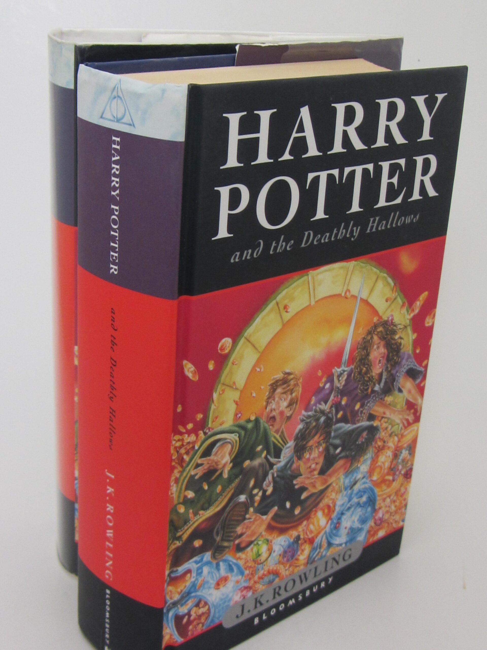 Harry Potter and the Deathly Hallows. First Ediiton (2007) - Image 2