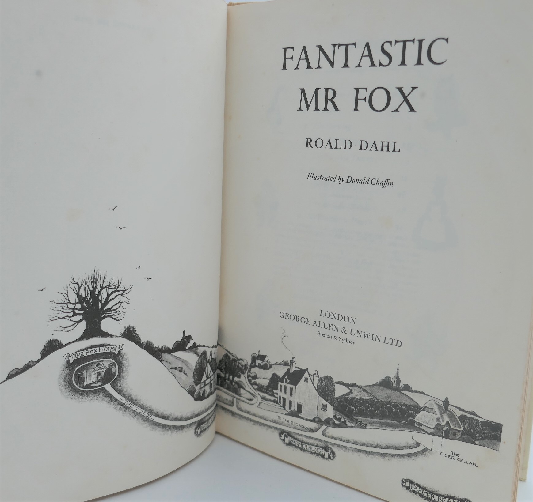 Fantastic Mr. Fox. Inscribed By The Author (1978) - Image 4
