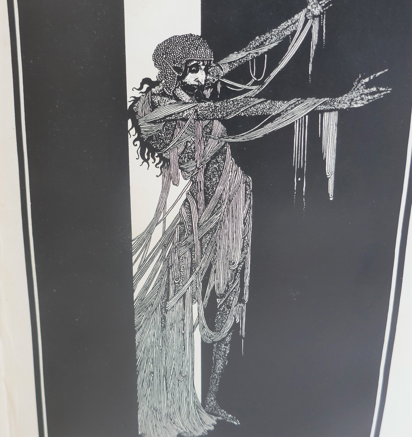 Tales of Mystery and Imagination. Illustrated By Harry Clarke (1919) - Image 6
