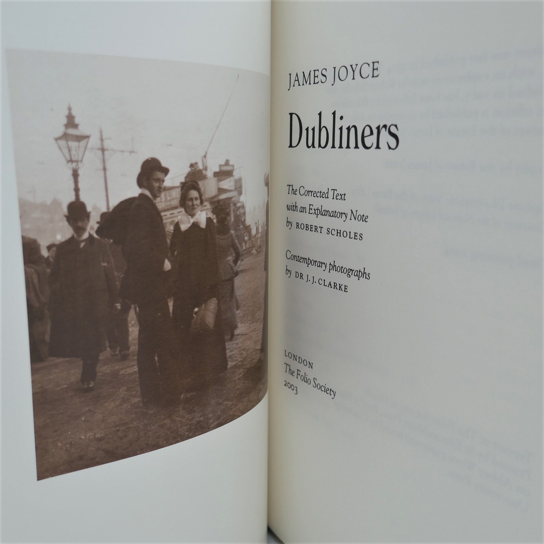 Dubliners. The Corrected Text. Folio Society (2003) - Image 3