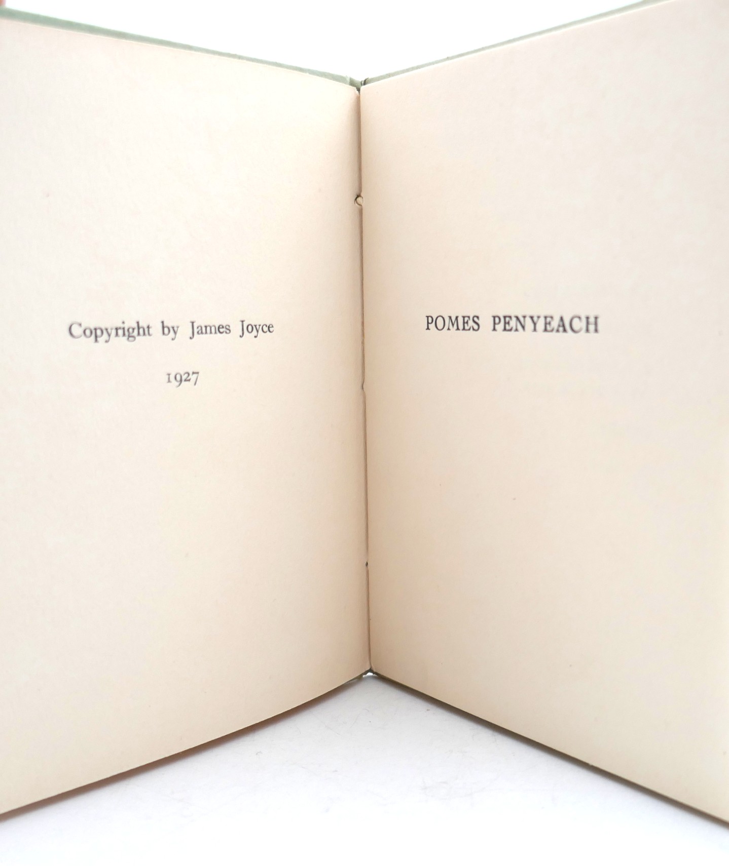 Pomes Penyeach. First Edition (1927) - Image 5