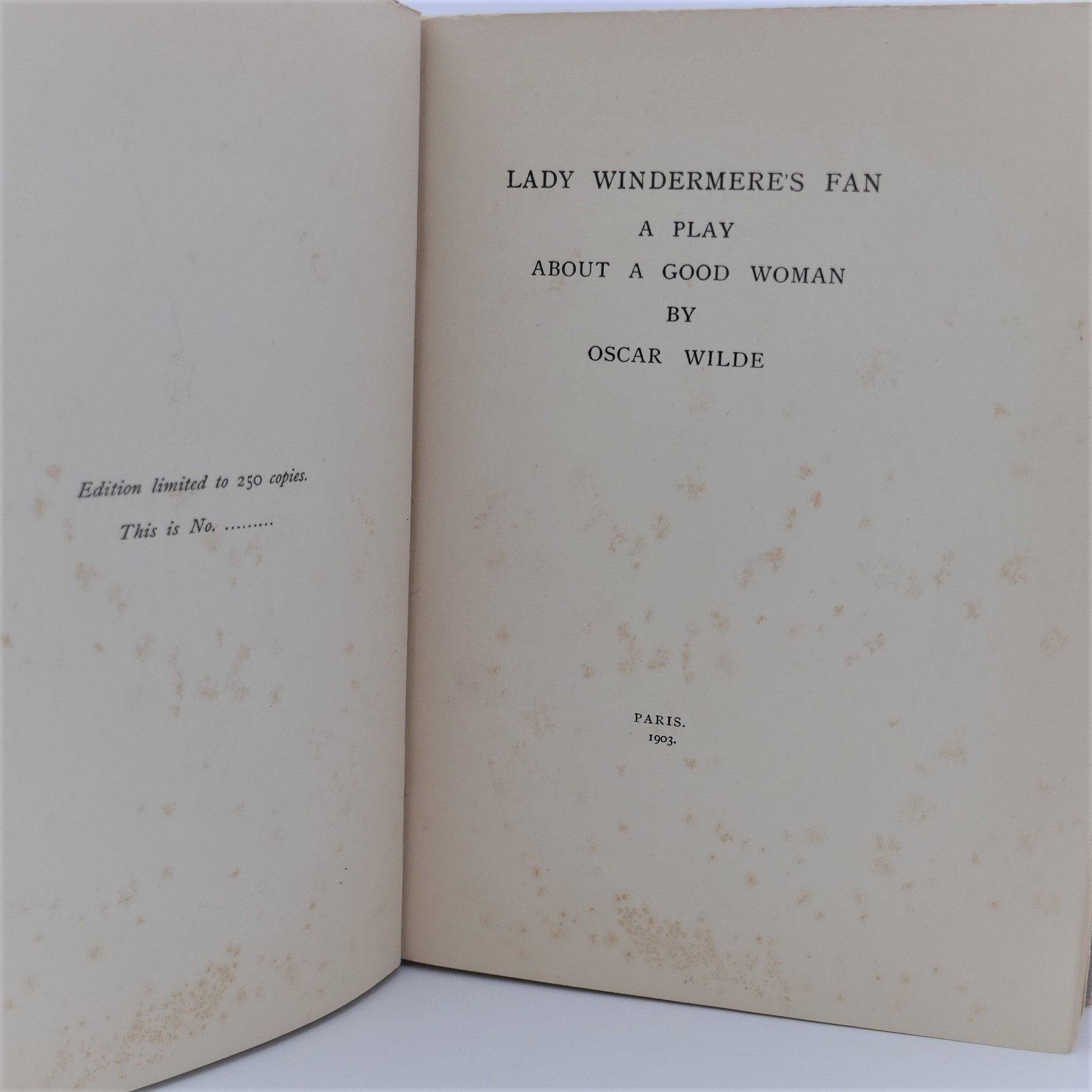 Lady Windermere's Fan. Limited Edition (1903) - Image 2