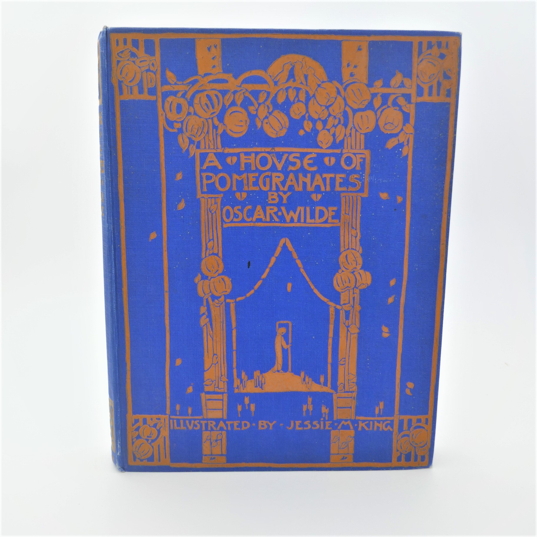 The House of Pomegranates. Illustrated by Jessie M. King (1915)