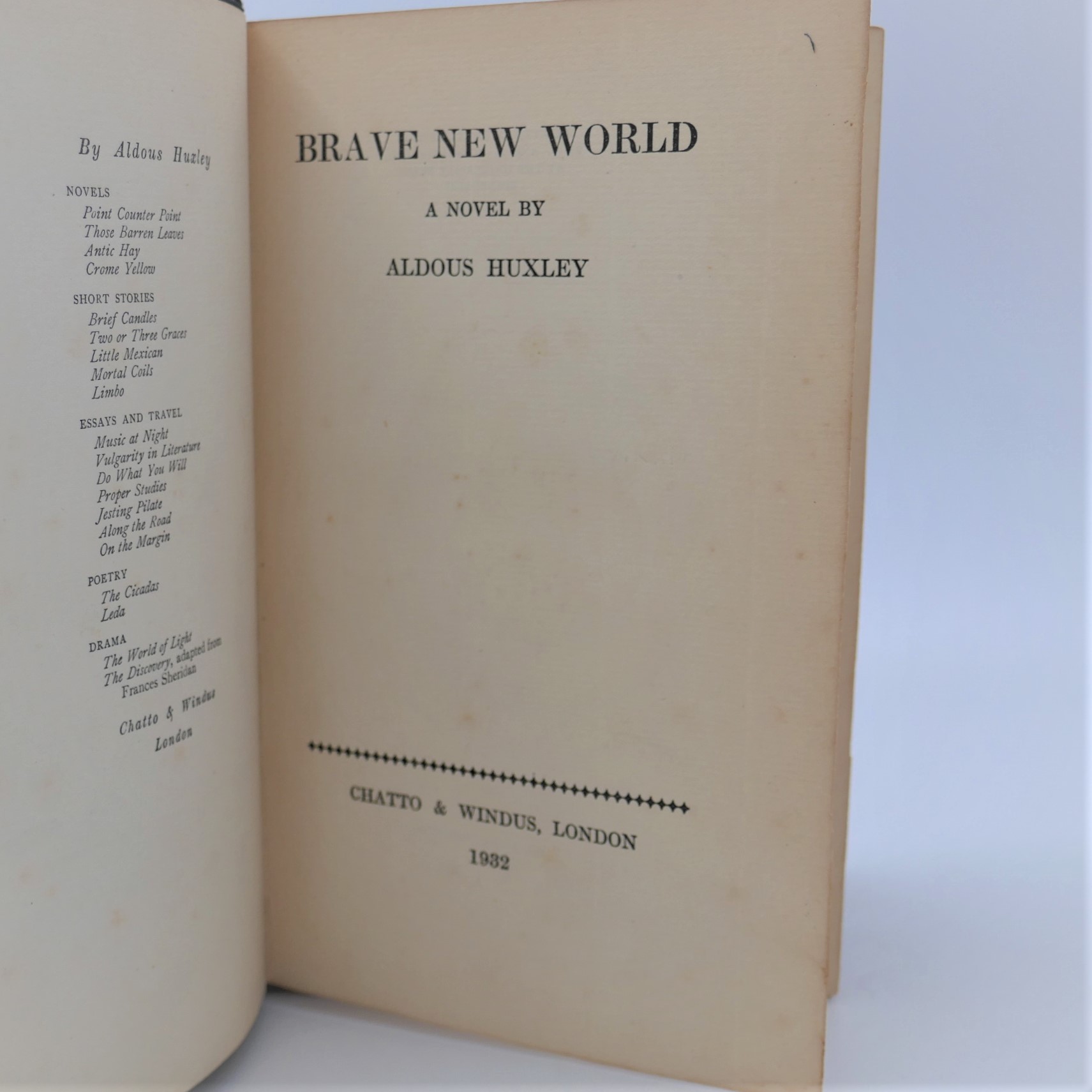 Brave New World. First Edition (1932) - Image 2