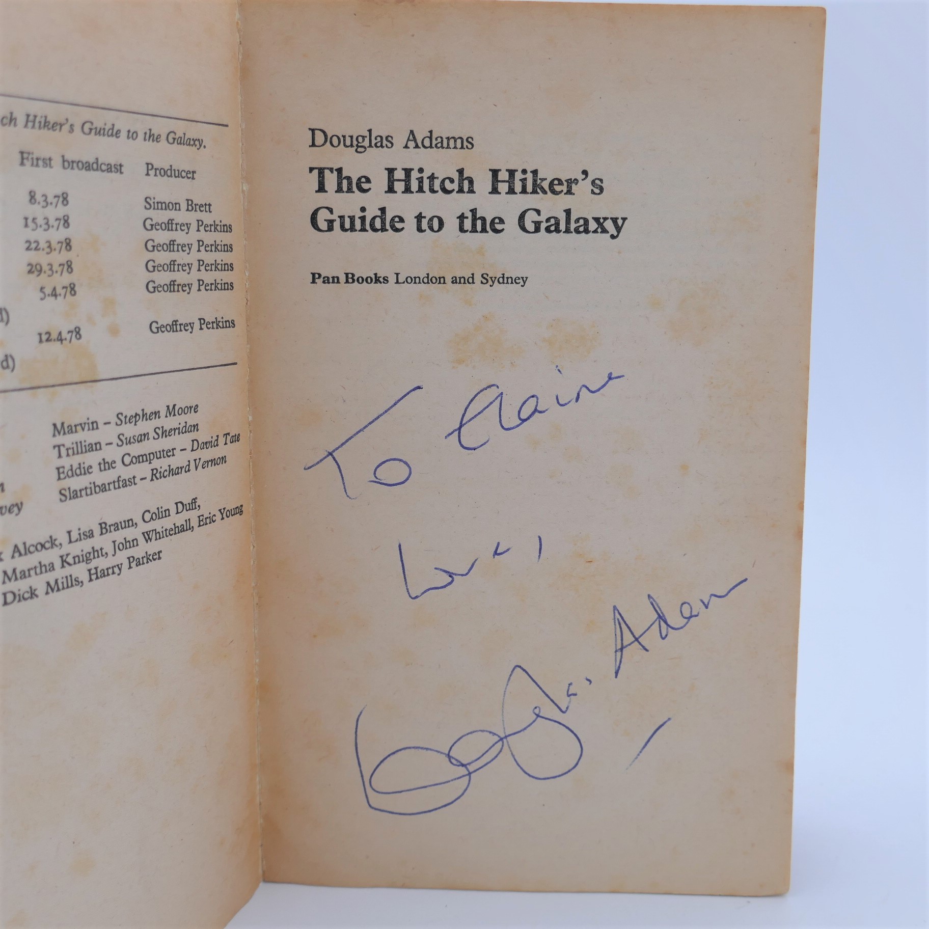 The Hitch Hikers Guide to The Galaxy. Signed by the Author (1979) - Image 2