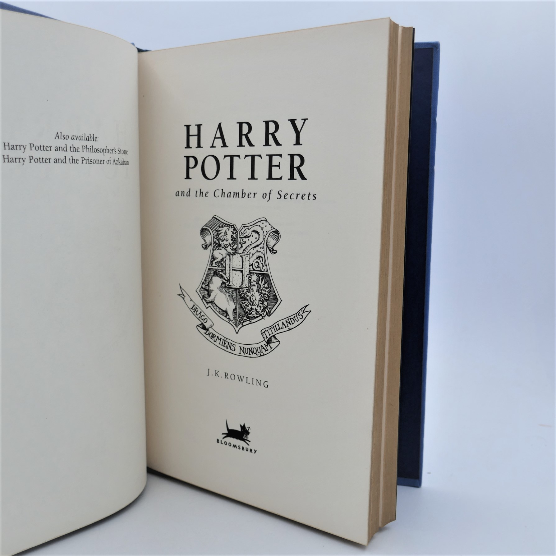 Harry Potter and the Chamber of Secrets. First Edition, Deluxe Issue (1999) - Image 2