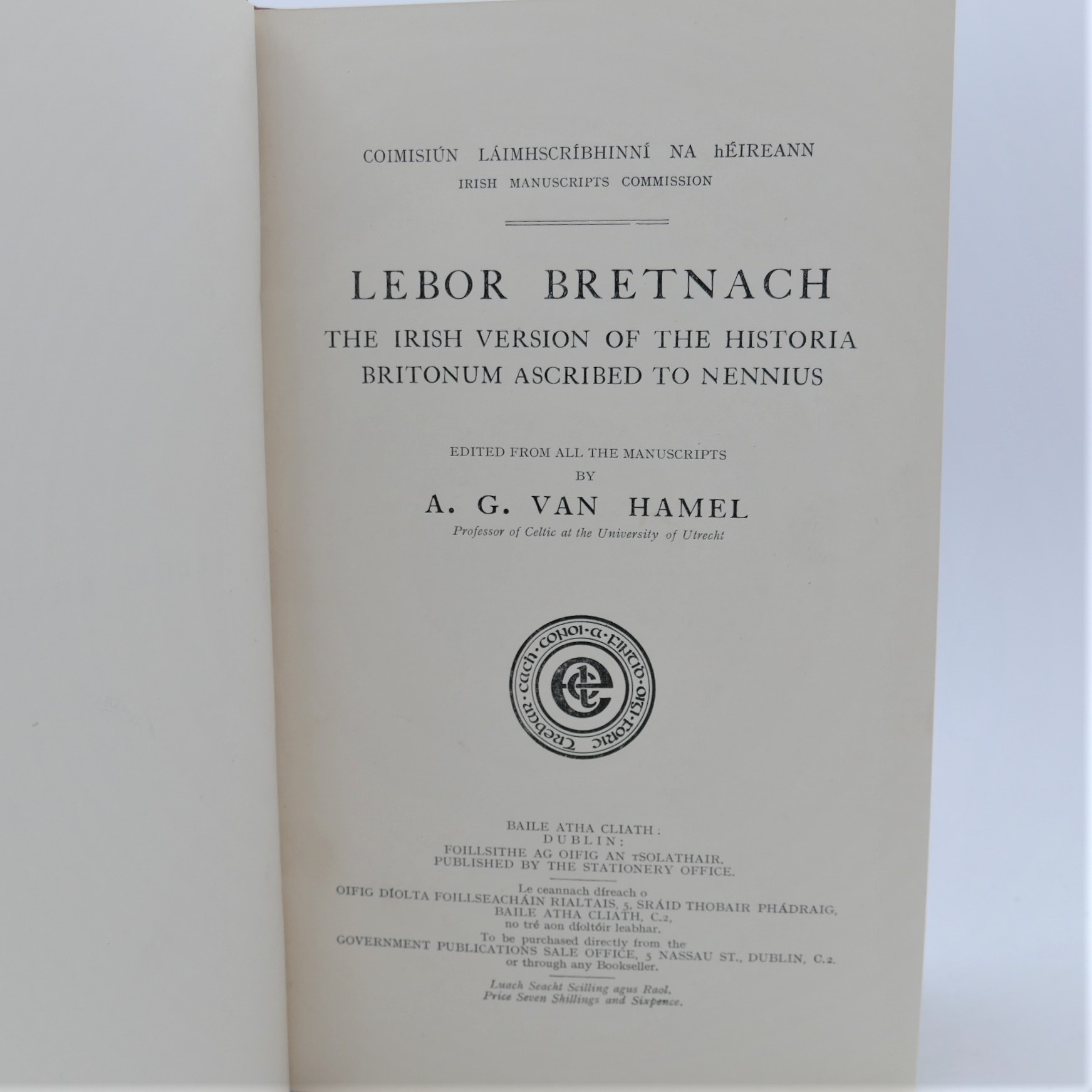 Lebor Bretnach. The Irish Version of the Historia Britonum (1930) - Image 2
