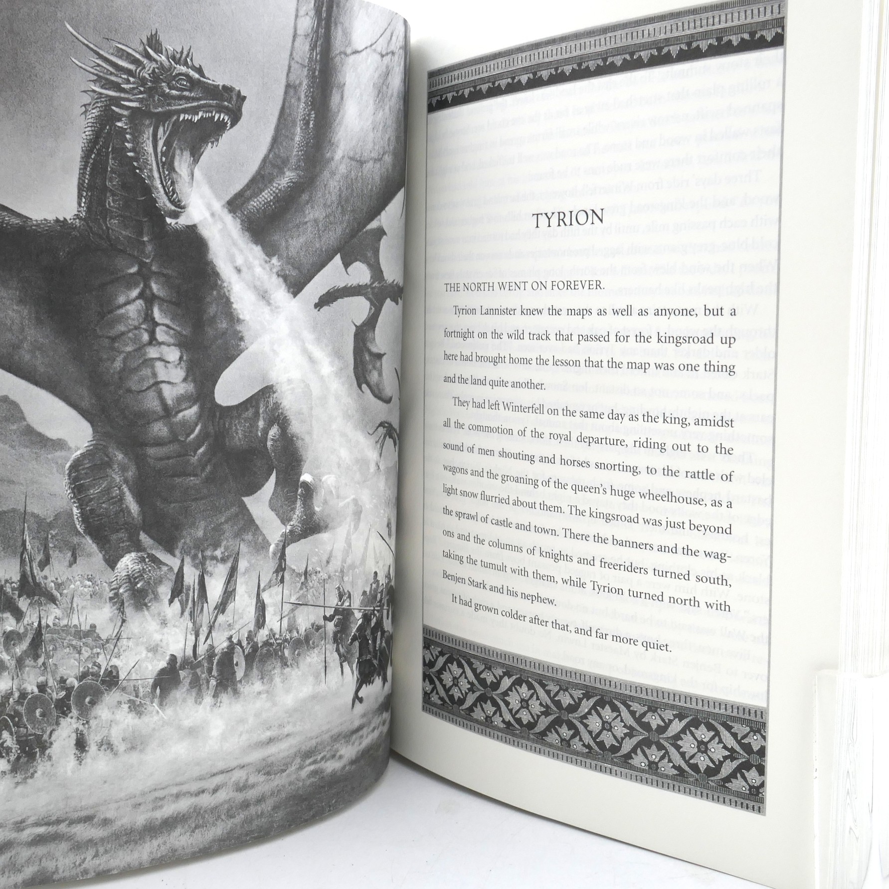 A Game of Thrones. The Illustrated Edition. Author Signed (2016) - Image 7