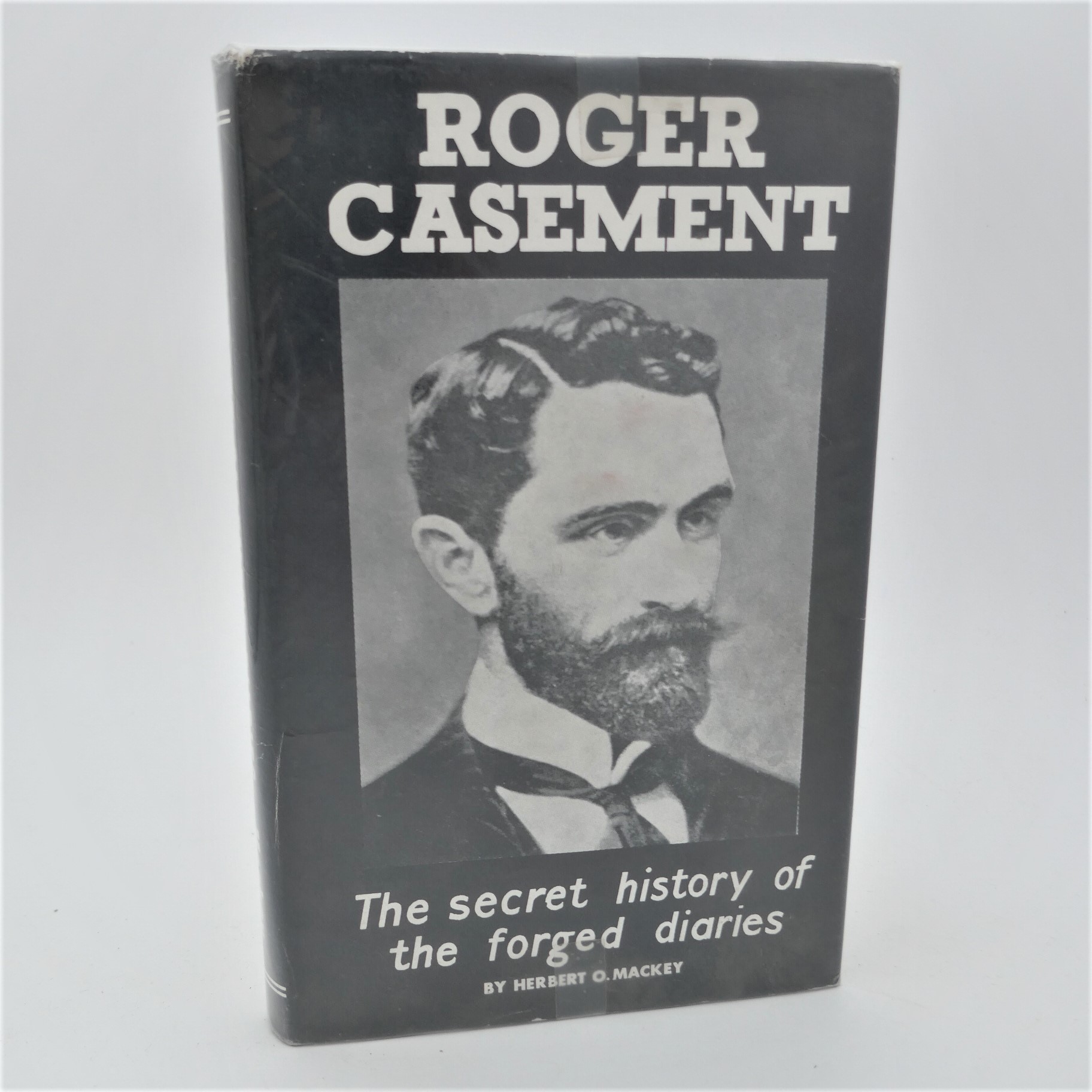 Roger Casement. A Guide to the Forged Diaries (1962)