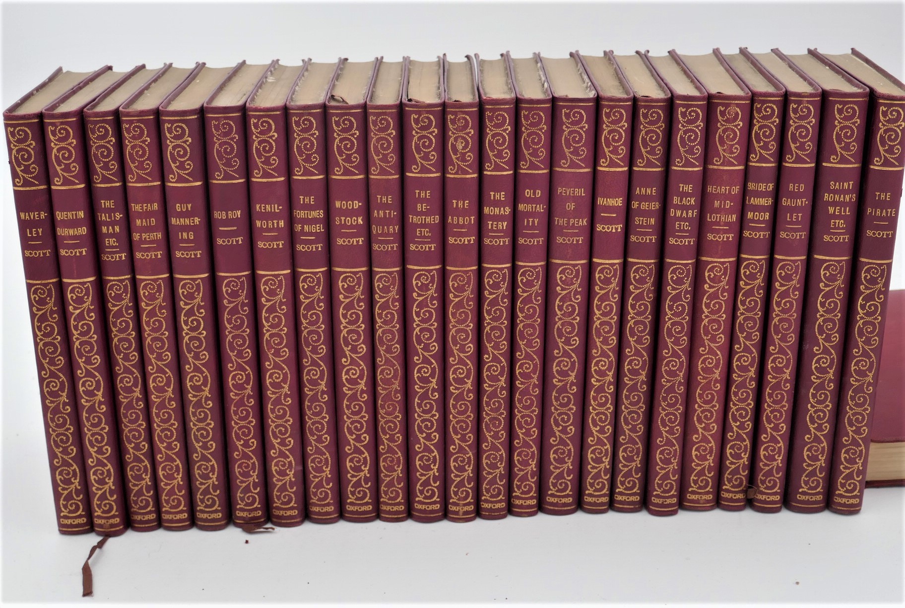 India Paper Edition of The Works of Sir Walter Scott. Twenty-Three Volumes (1912) - Image 2