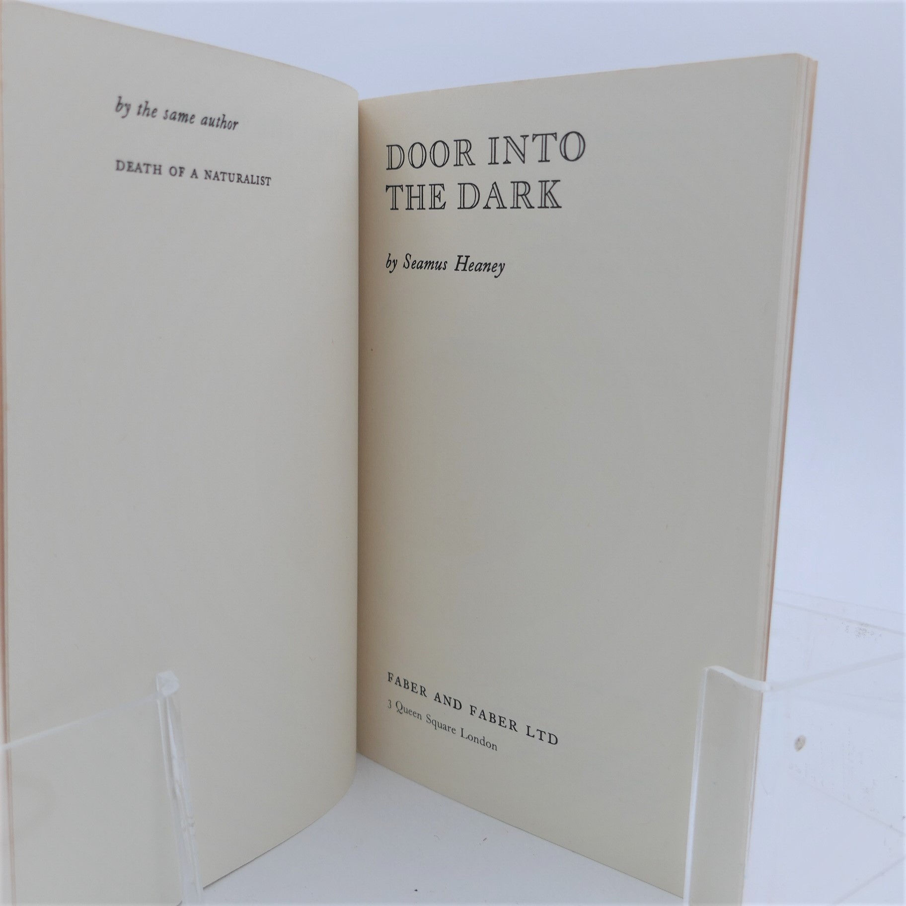 Door into the Dark. Signed Copy (1972) - Image 2