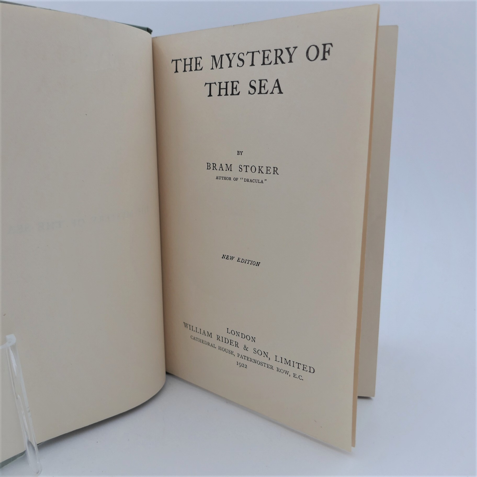The Mystery of the Sea (1922) - Image 2