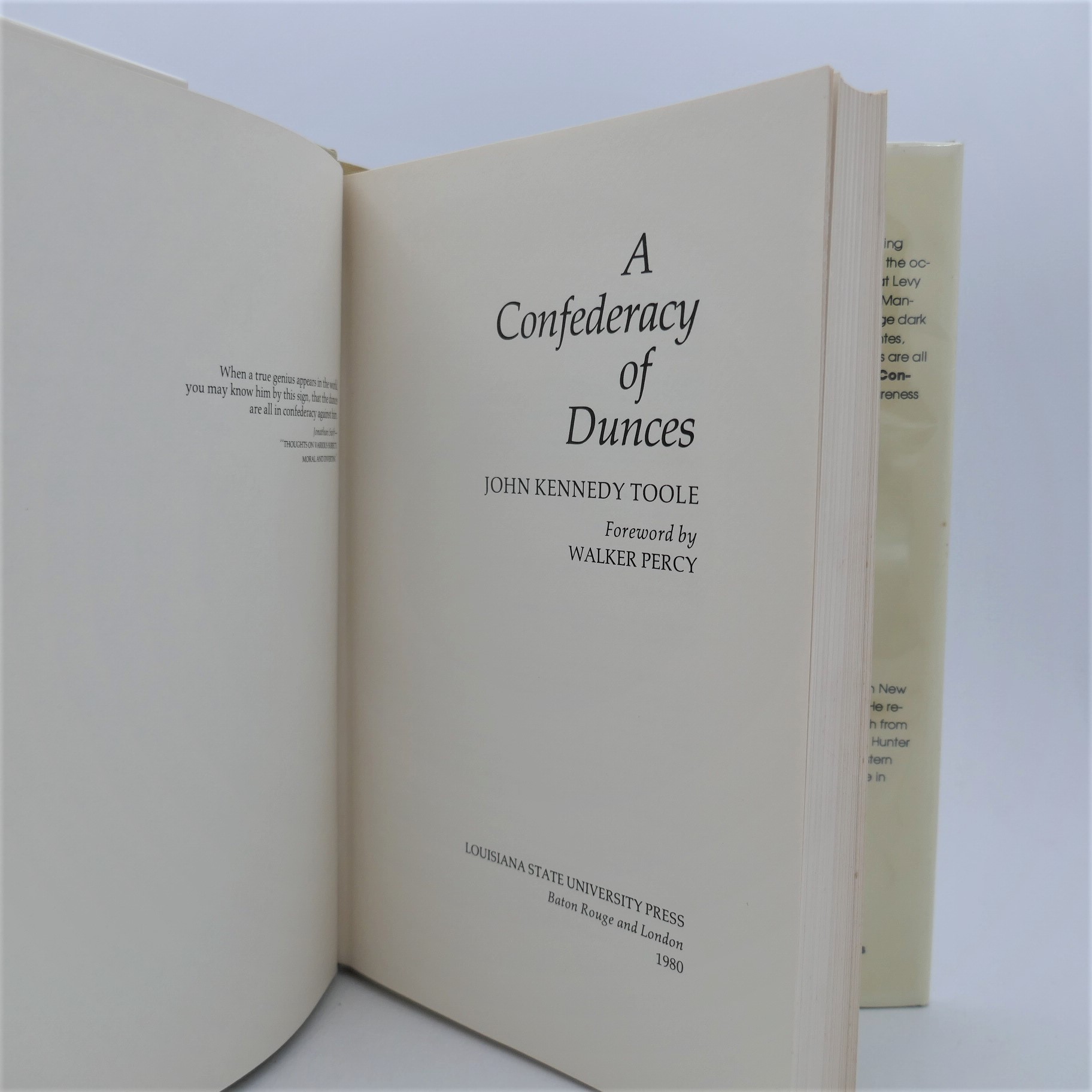 A Confederacy of Dunces. Seventh Printing (1981) - Image 2