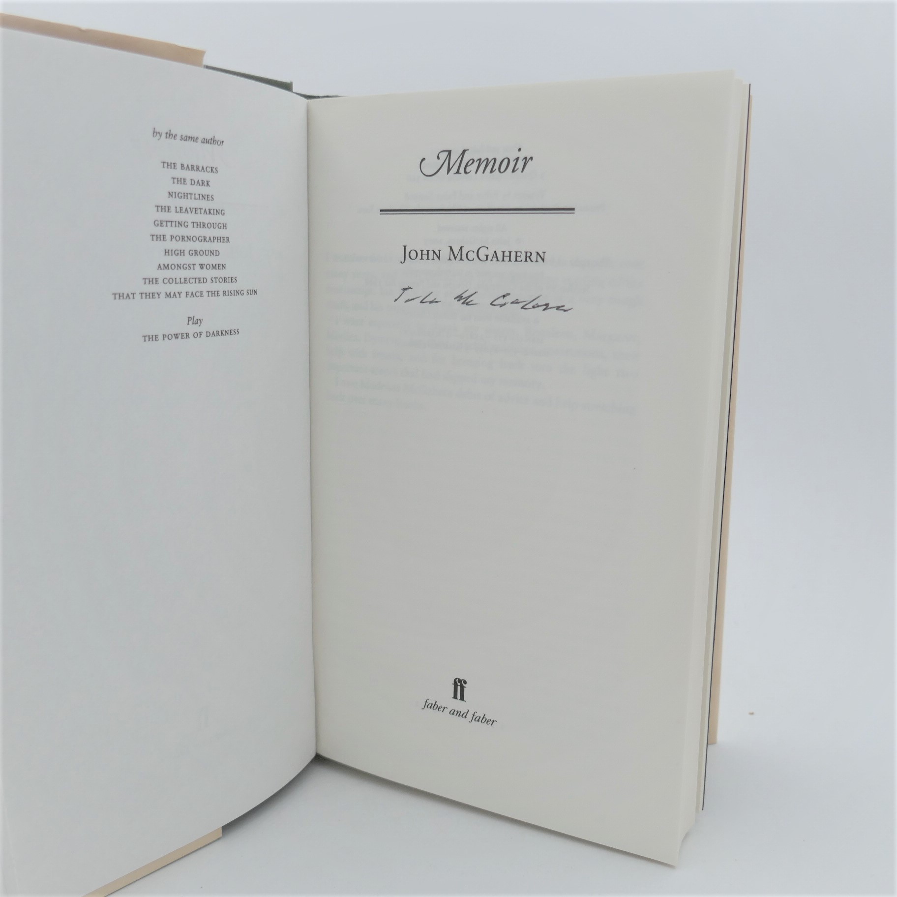 Memoir. First Issue. Signed Copy (2005) - Image 3