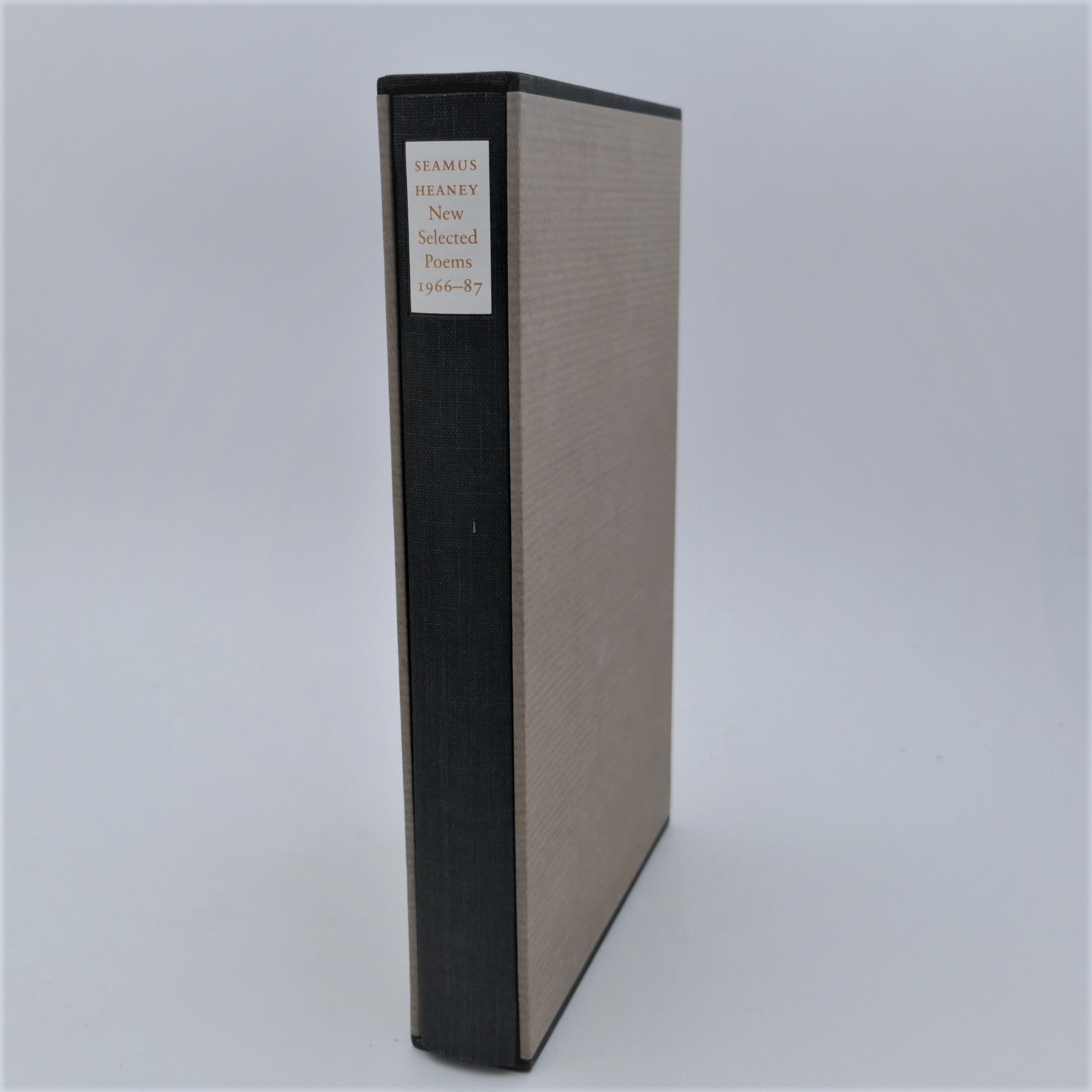New Selected Poems (1966-1987). Limited Signed Edition - Image 2