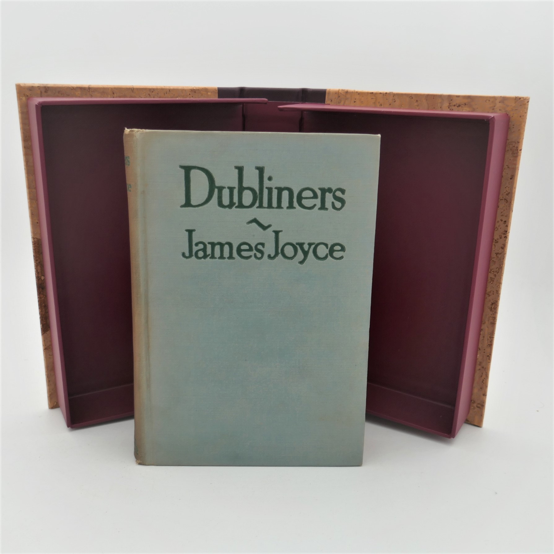 Dubliners. First American Edition (1916) - Image 7