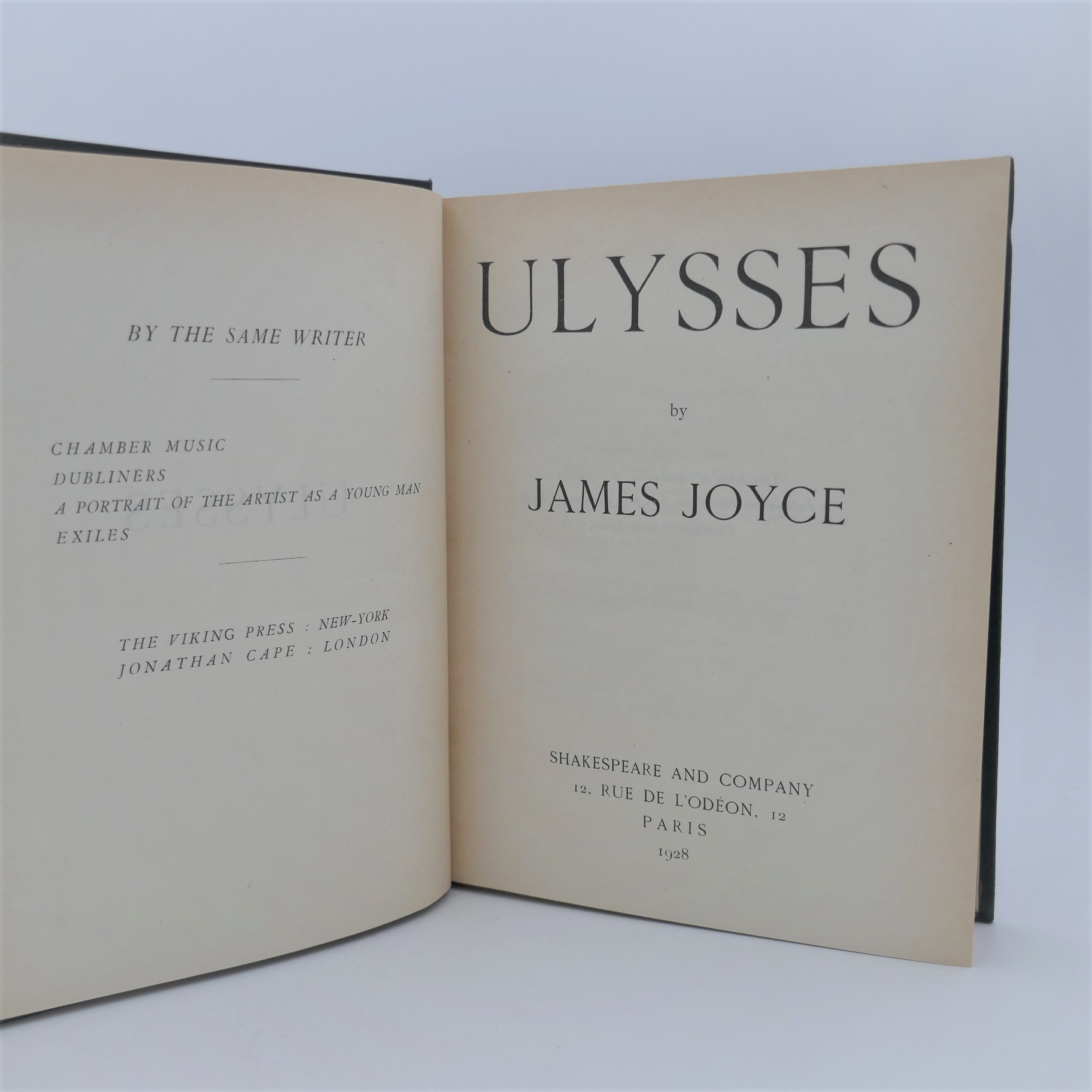Ulysses. Paris: Shakespeare & Co. (1928) - Image 2