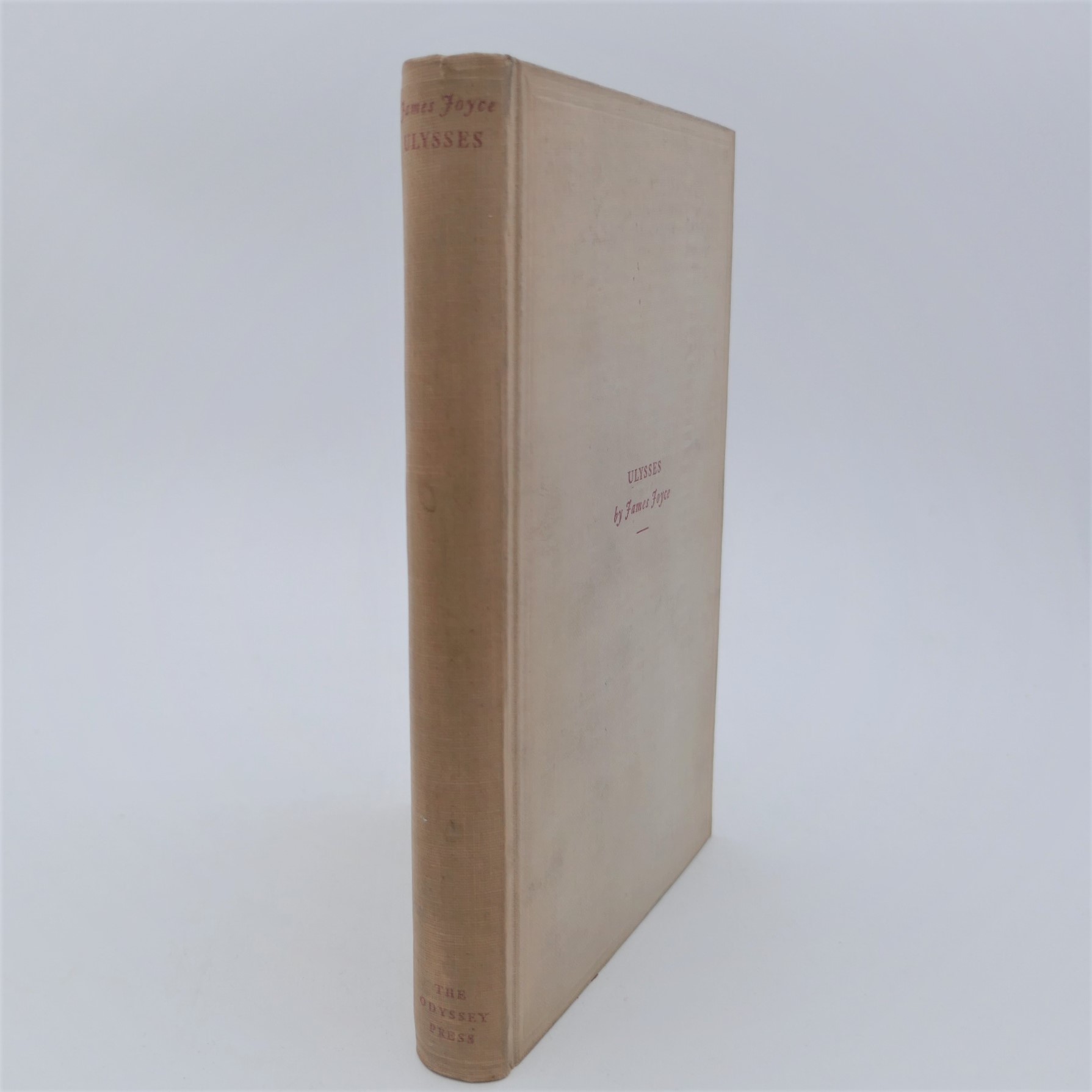 Ulysses. First Clothbound Edition in English (1932) - Image 2