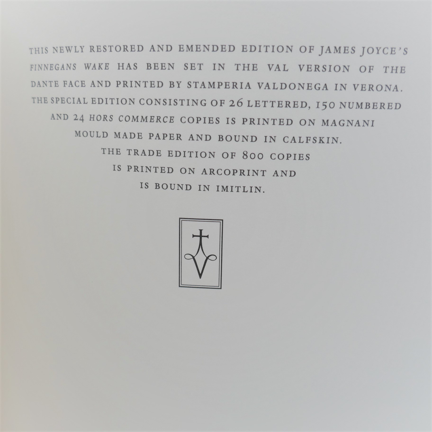 Finnegans Wake. Edited by Danis Rose and John O'Hanlon (2010) - Image 4