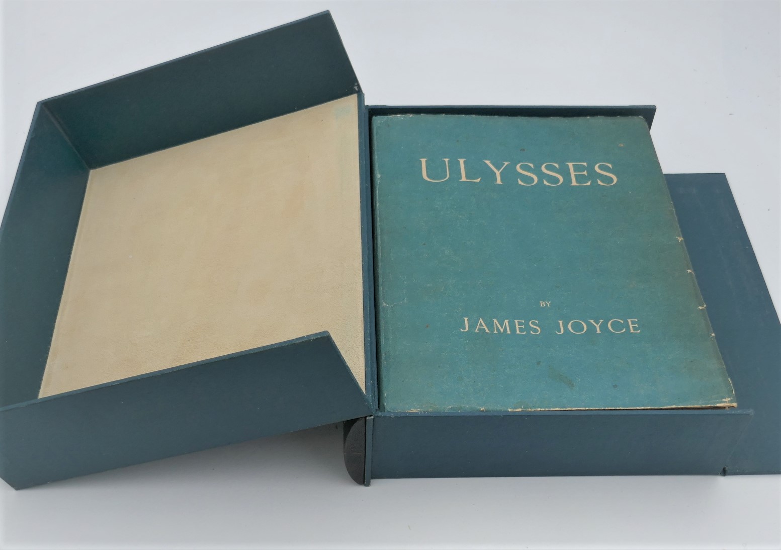 Ulysses. Second Edition (Paris 1922) - Image 15