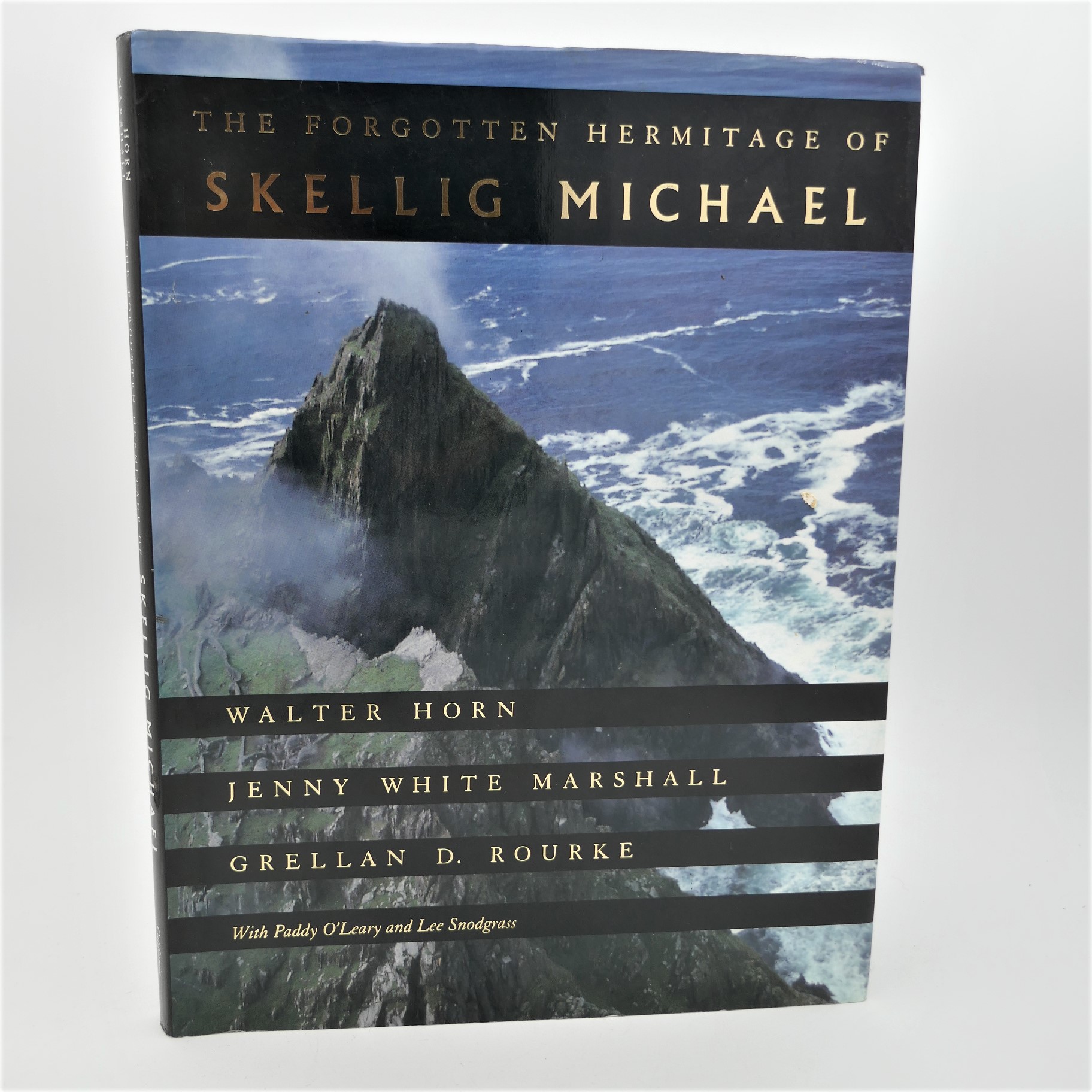 The Forgotten Hermitage of Skellig Michael (1990)