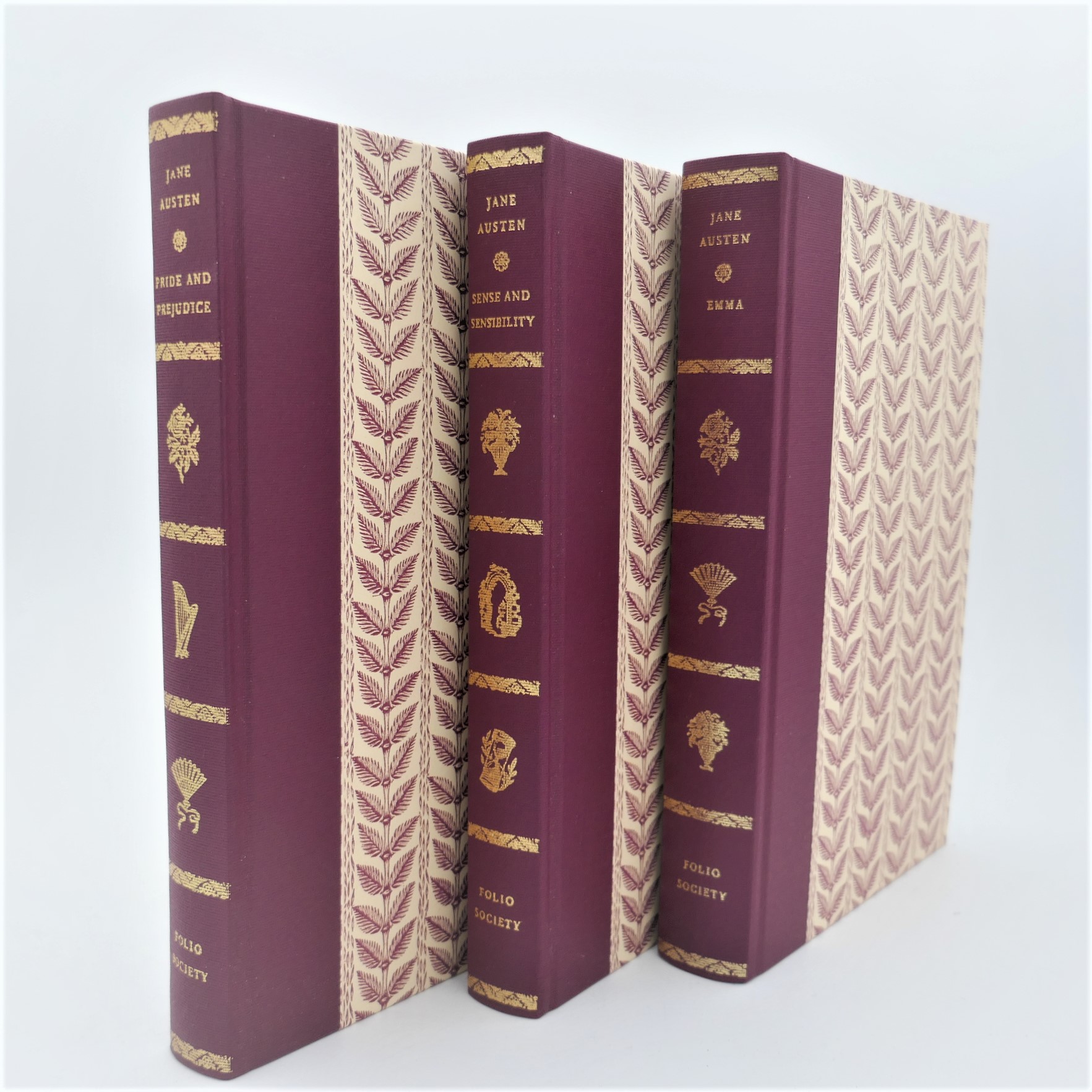 Pride and Prejudice; Sense & Sensibility; Emma. Folio Society (1996) - Image 2