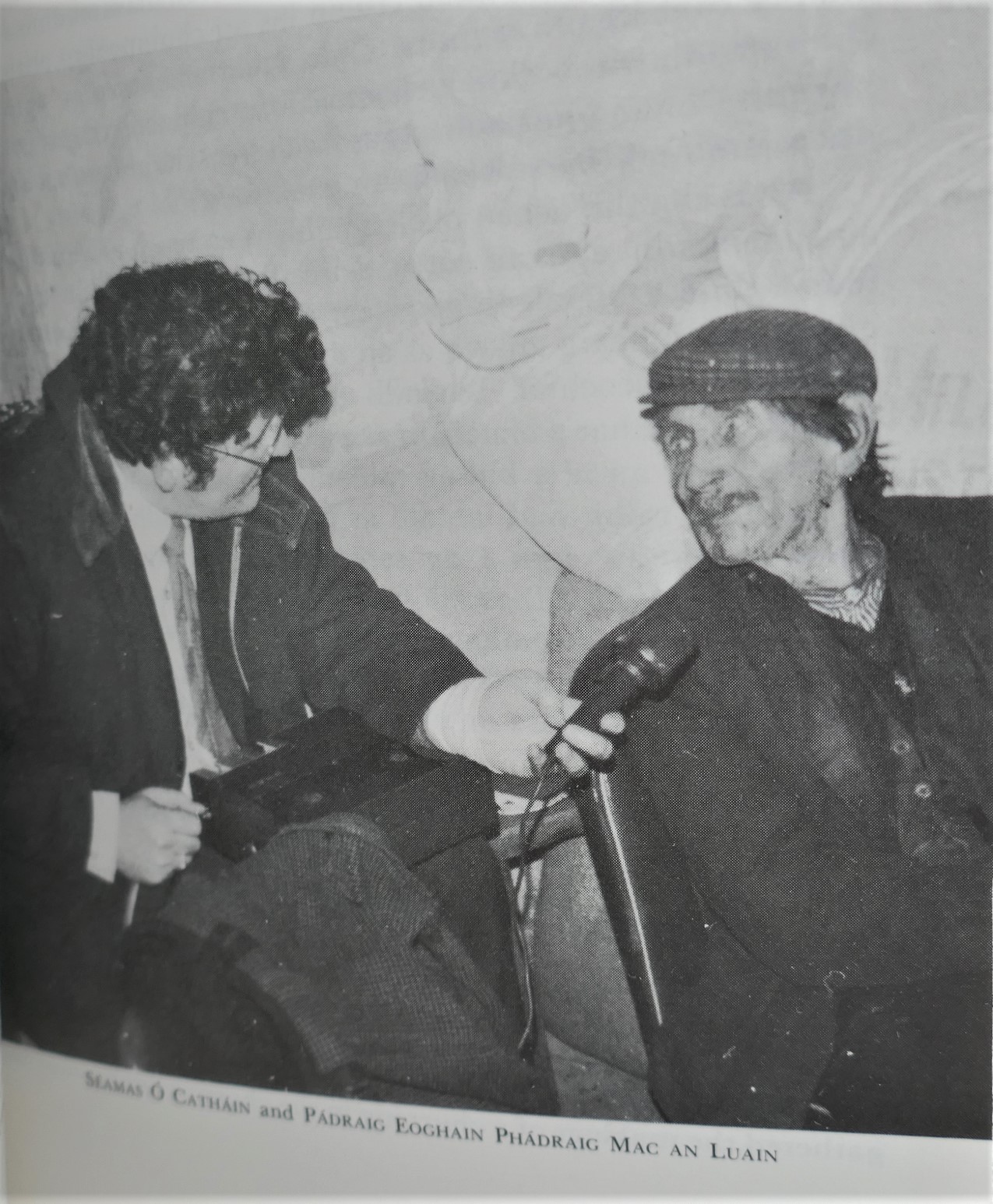 Uair an Chloig Cois Teallaigh. An Hour by the Hearth (1985) - Image 3