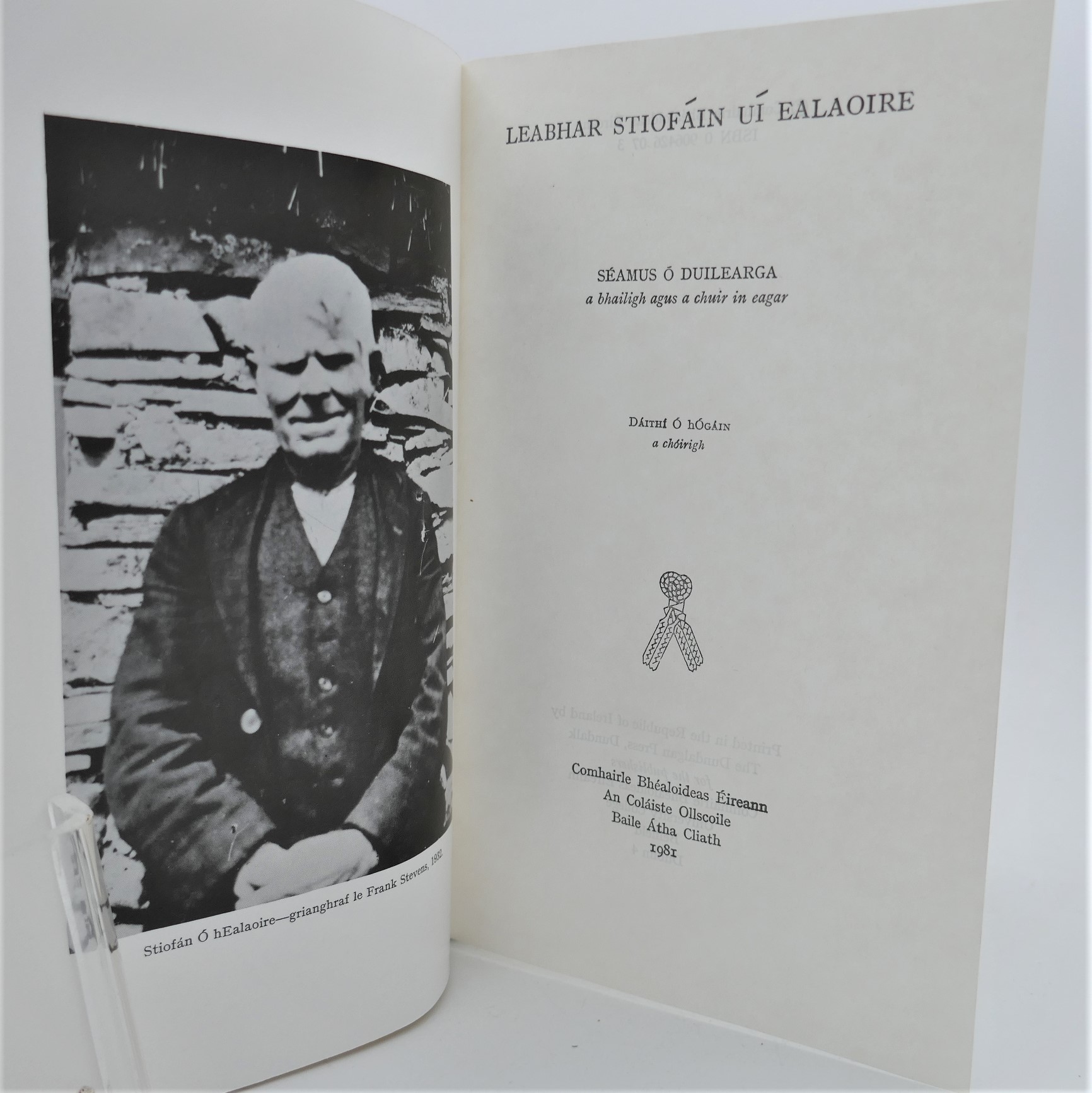 Leabhar Stiofáin uí Ealaoire (1981) - Image 2
