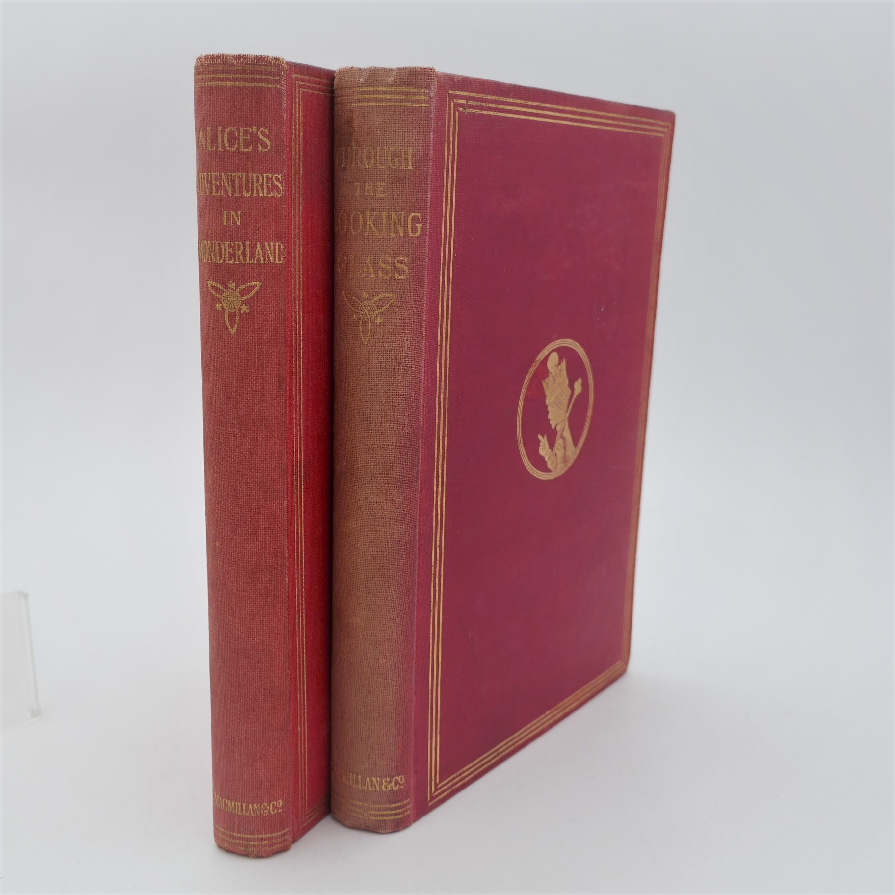 Alice's Adventures in Wonderland & Through The Looking-Glass (1892-1872)
