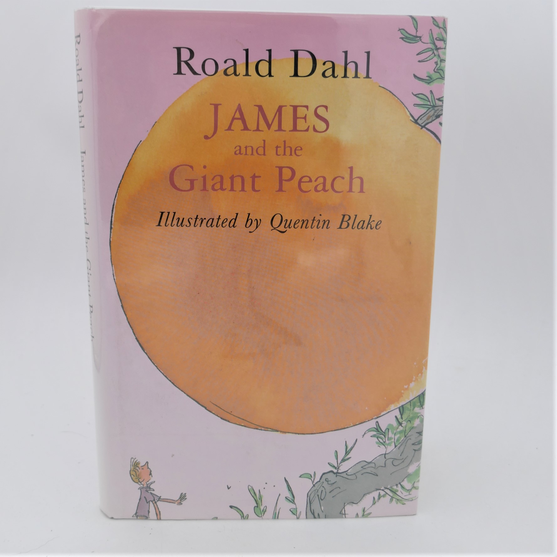 James and the Giant Peach. Illustrated by Quentin Blake (1995)