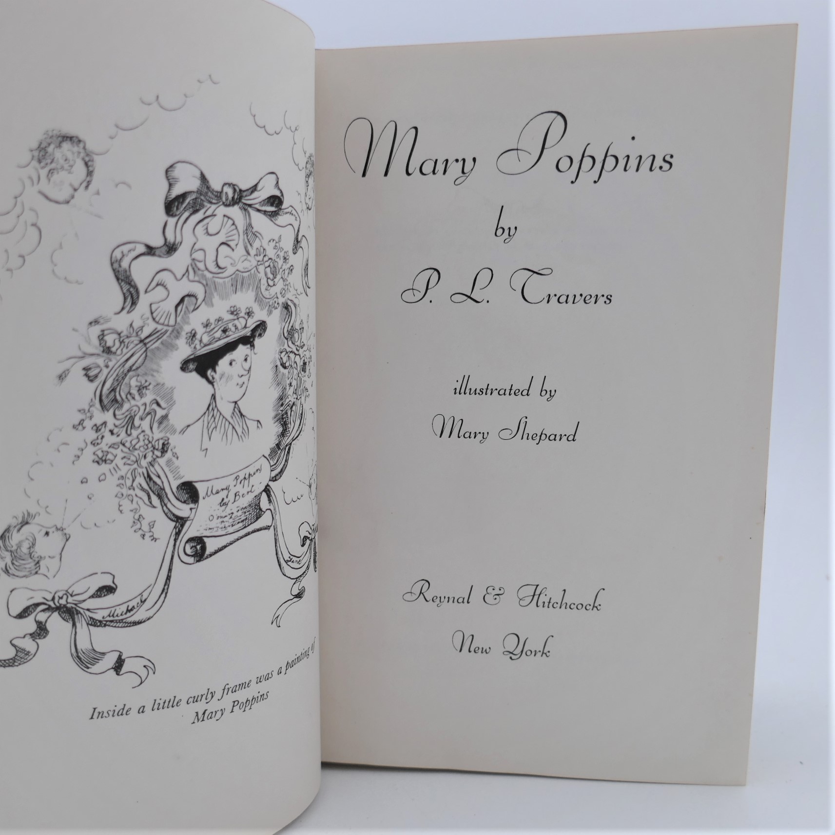 Mary Poppins. First Edition (1934) - Image 2