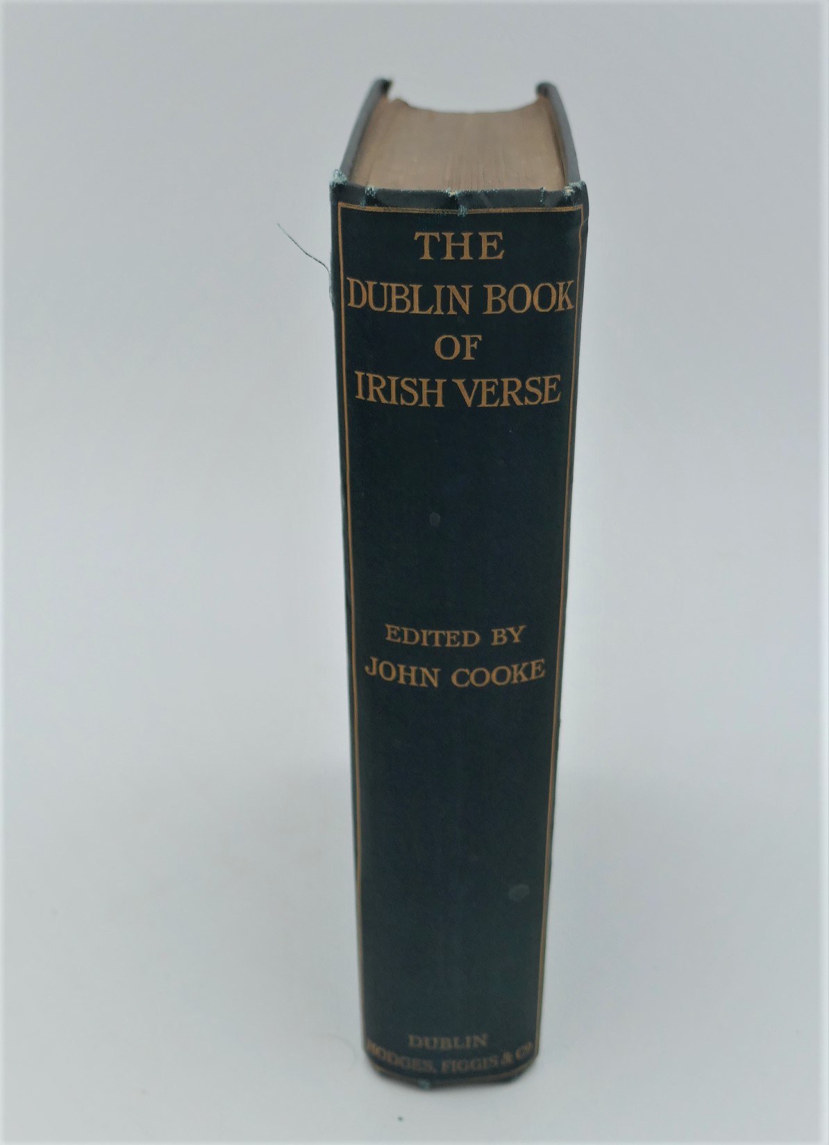 The Dublin Book of Irish Verse 1728-1909 - Image 2