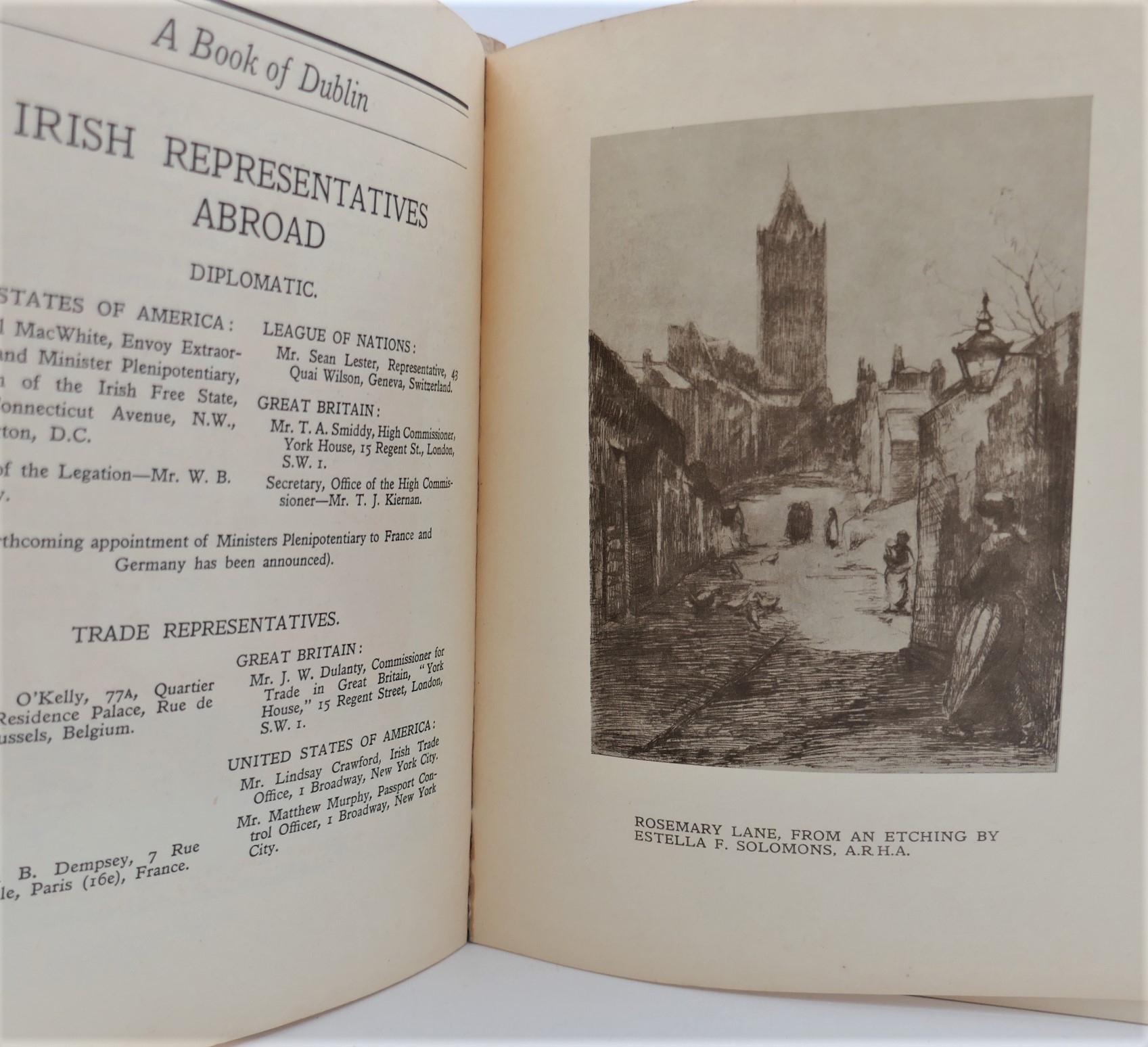 A Book of Dublin. Official Handbook (1929) - Image 2