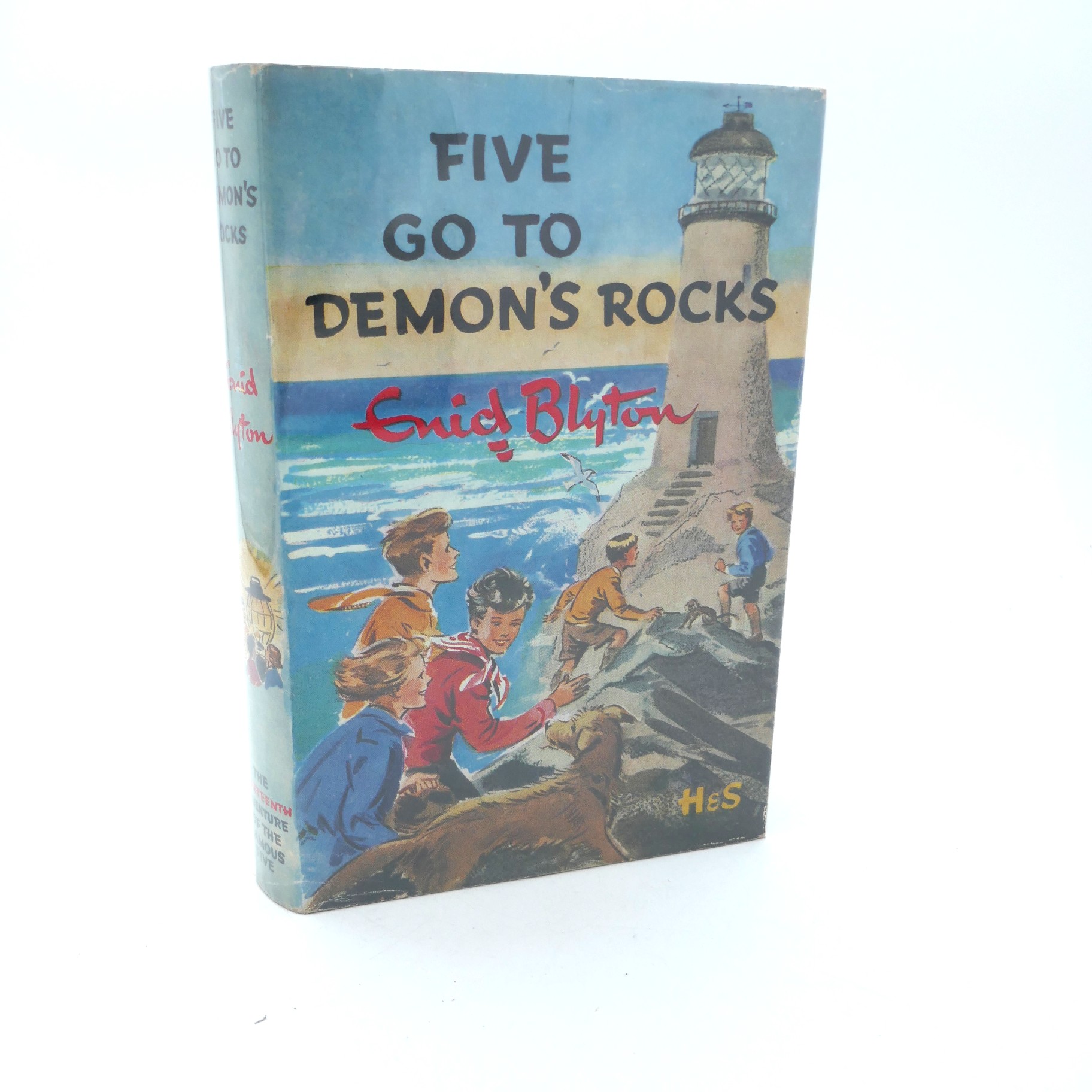 Five go to Demon's Rocks. First Edition(1961)