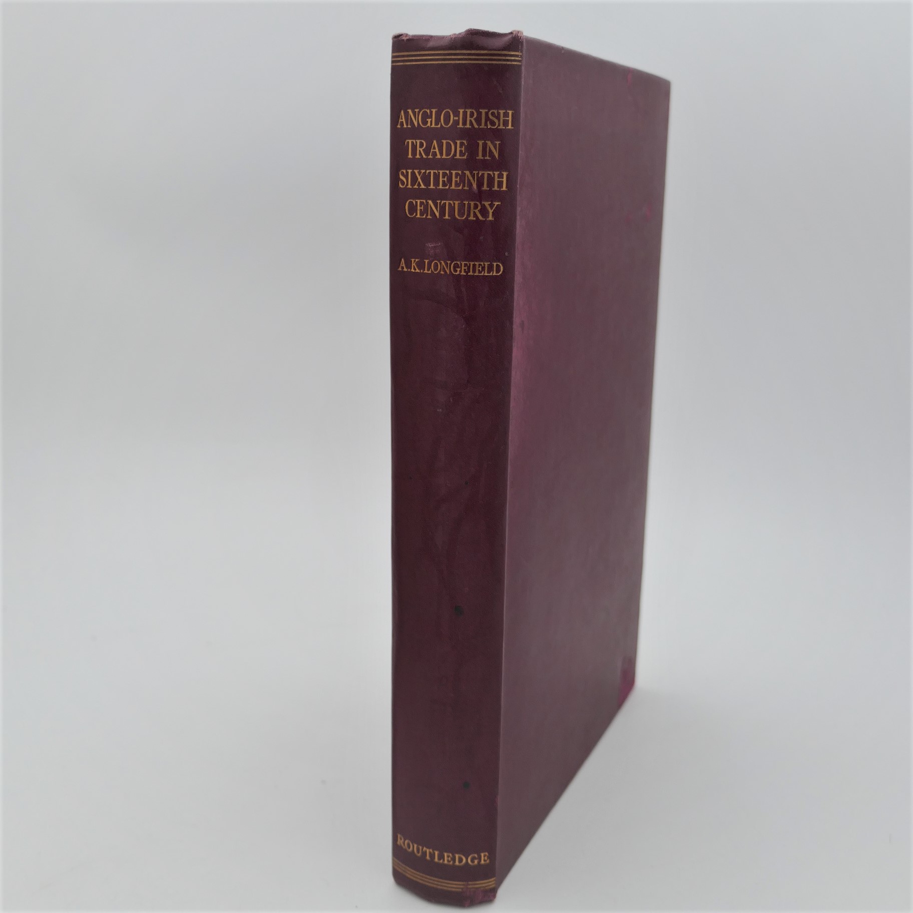 Anglo-Irish Trade in the Sixteenth Century (1929)