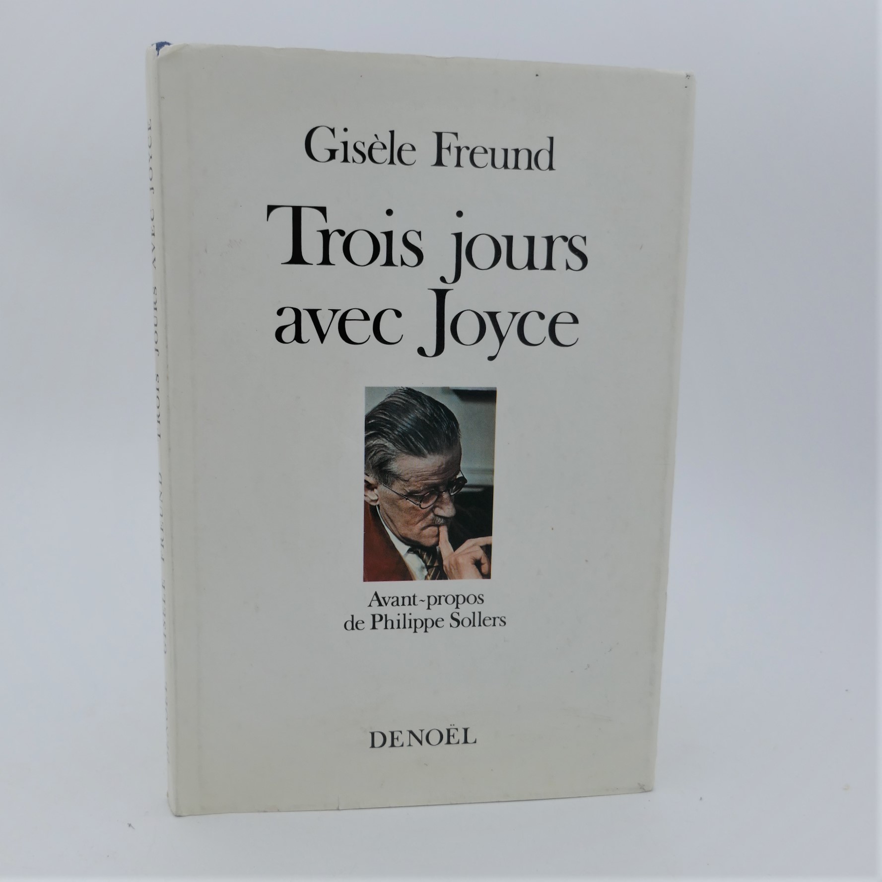 Trois Jours avec Joyce. Signed by the Photographer (1982)