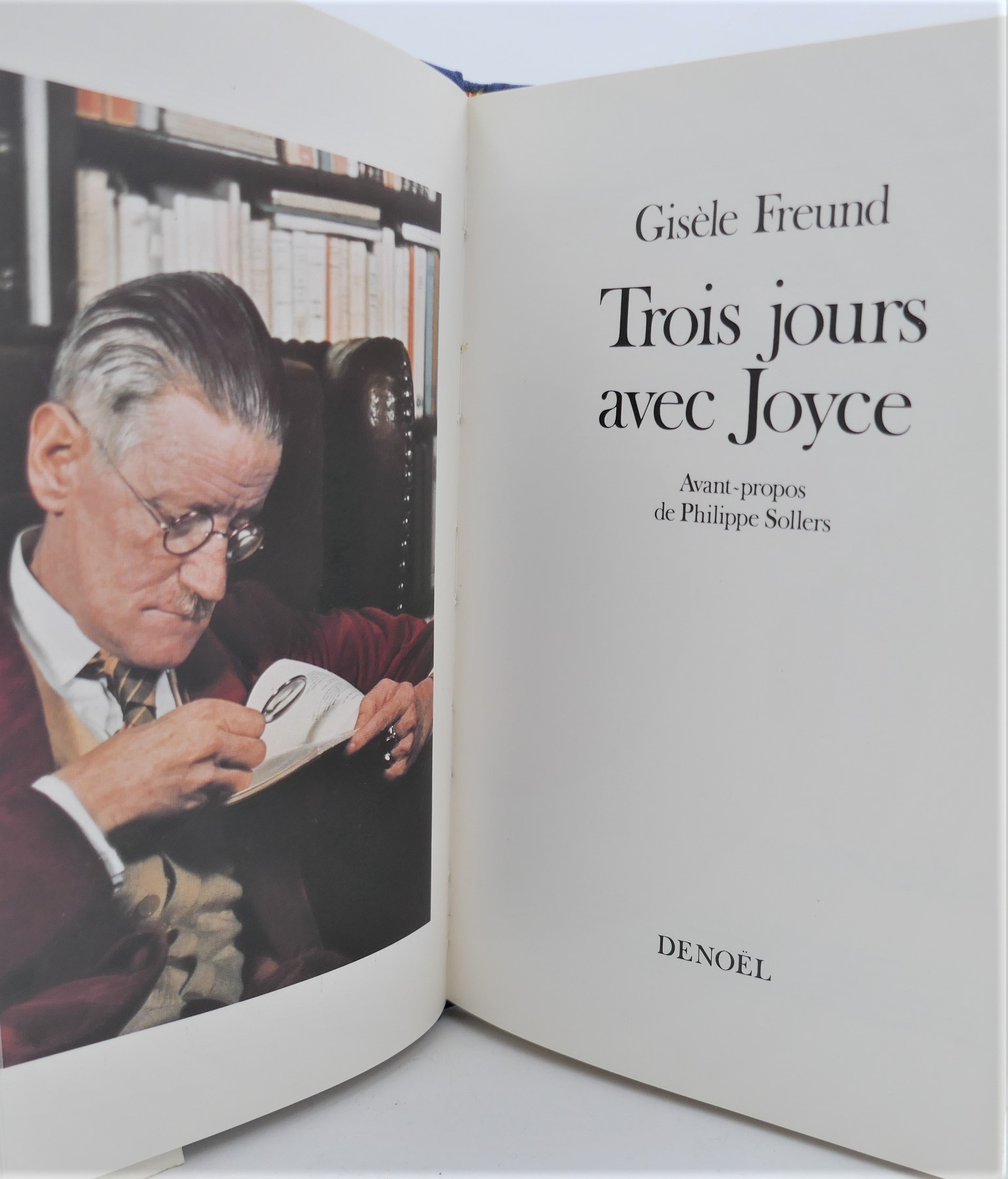 Trois Jours avec Joyce. Signed by the Photographer (1982) - Image 2