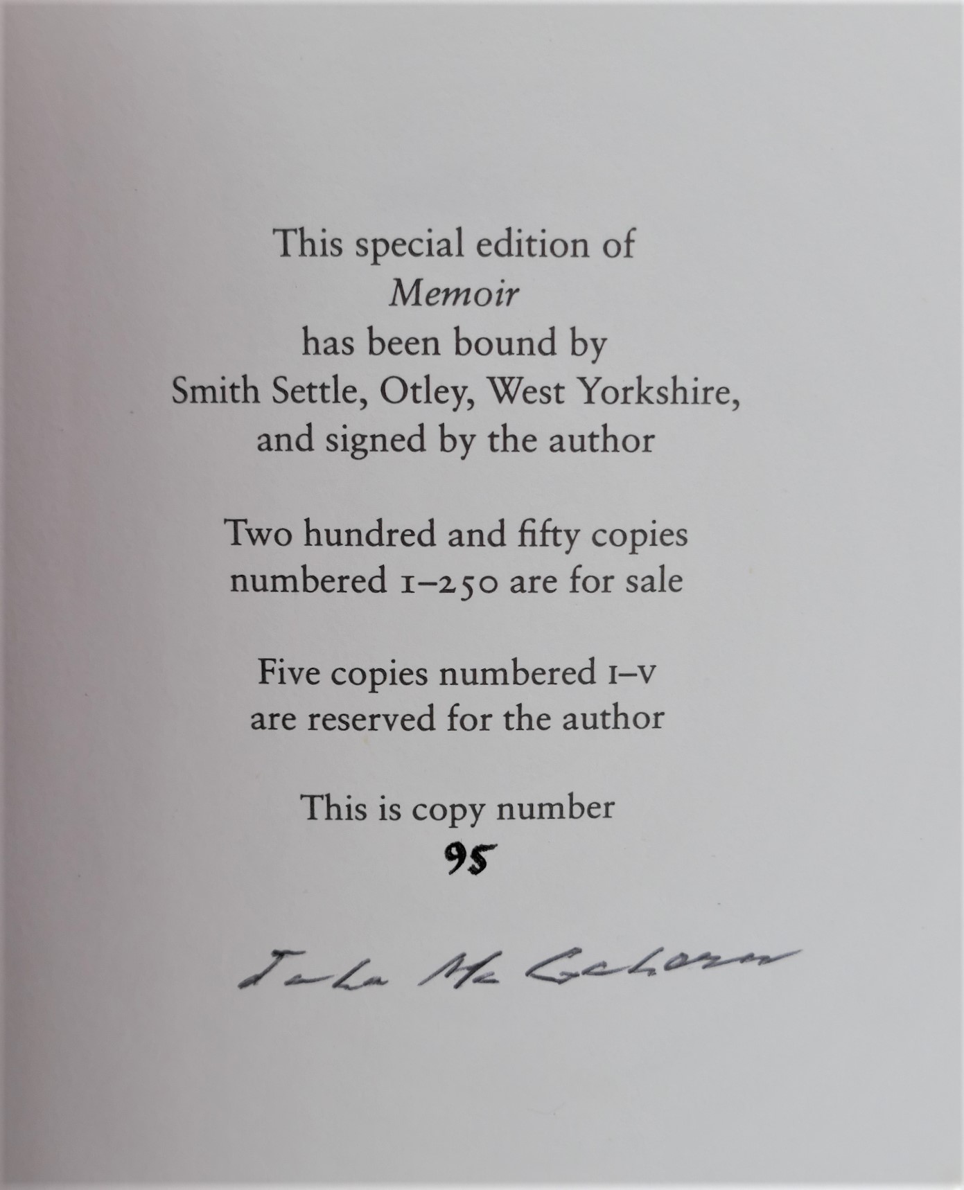 A Memoir. Limited Signed Edition (2005) - Image 2