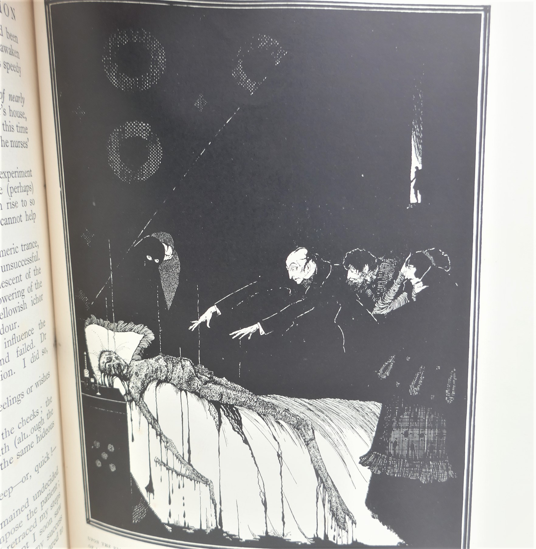 Tales of Mystery and Imagination. Illustrated by Harry Clarke (1923) - Image 9
