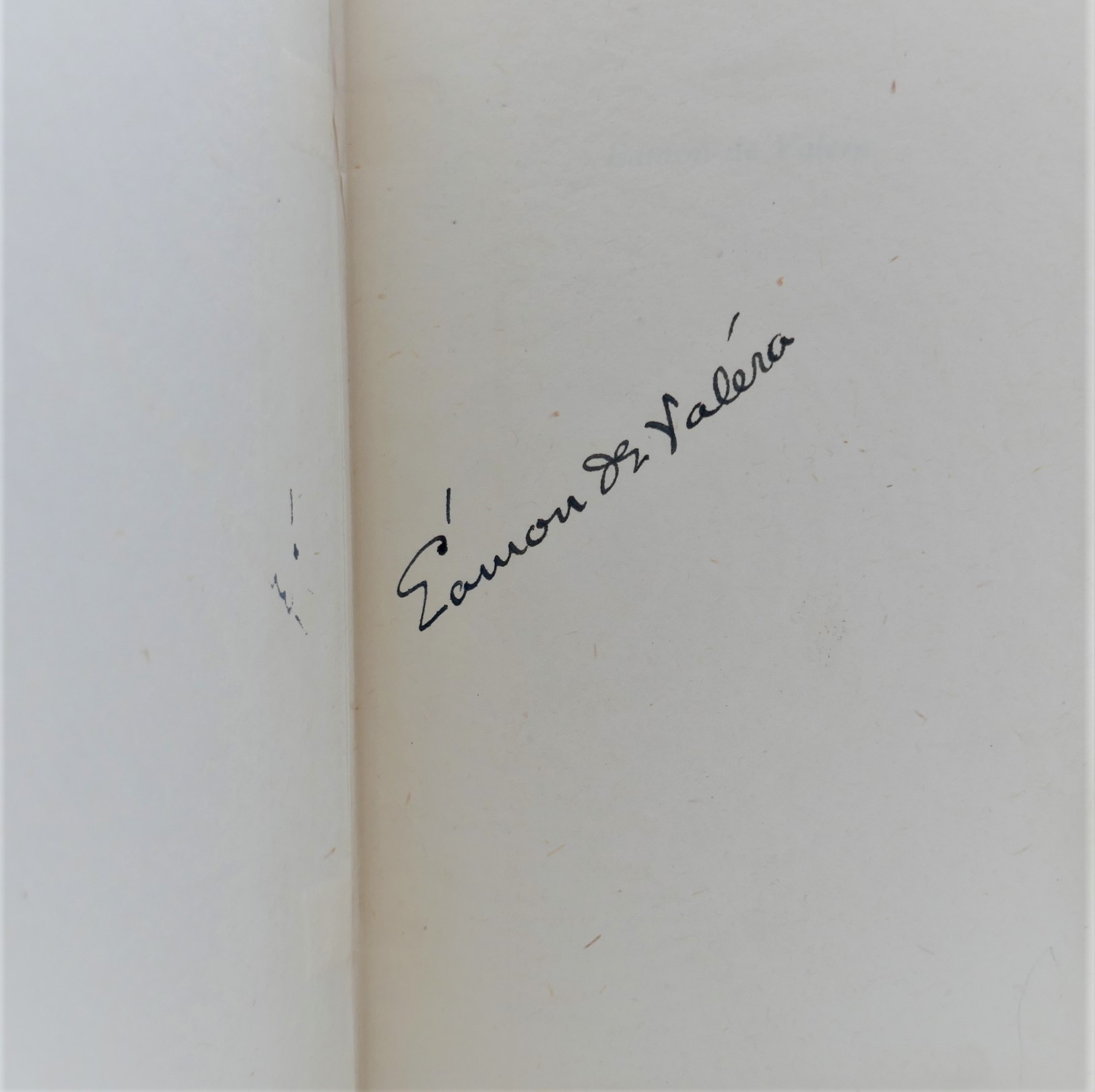 Eamon De Valera. A Biography. Signed Copy (1944) - Image 2