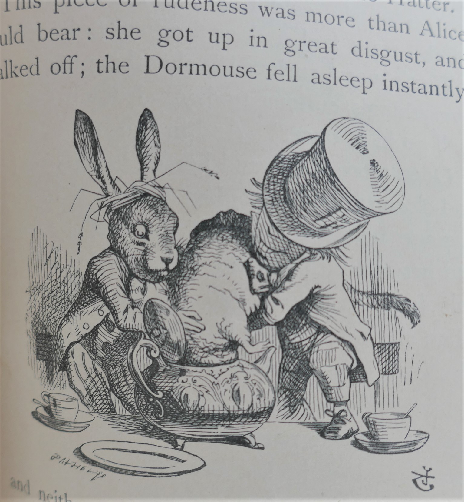 Alice's Adventures in Wonderland. Illustrated by John Tenniel (1907) - Image 7
