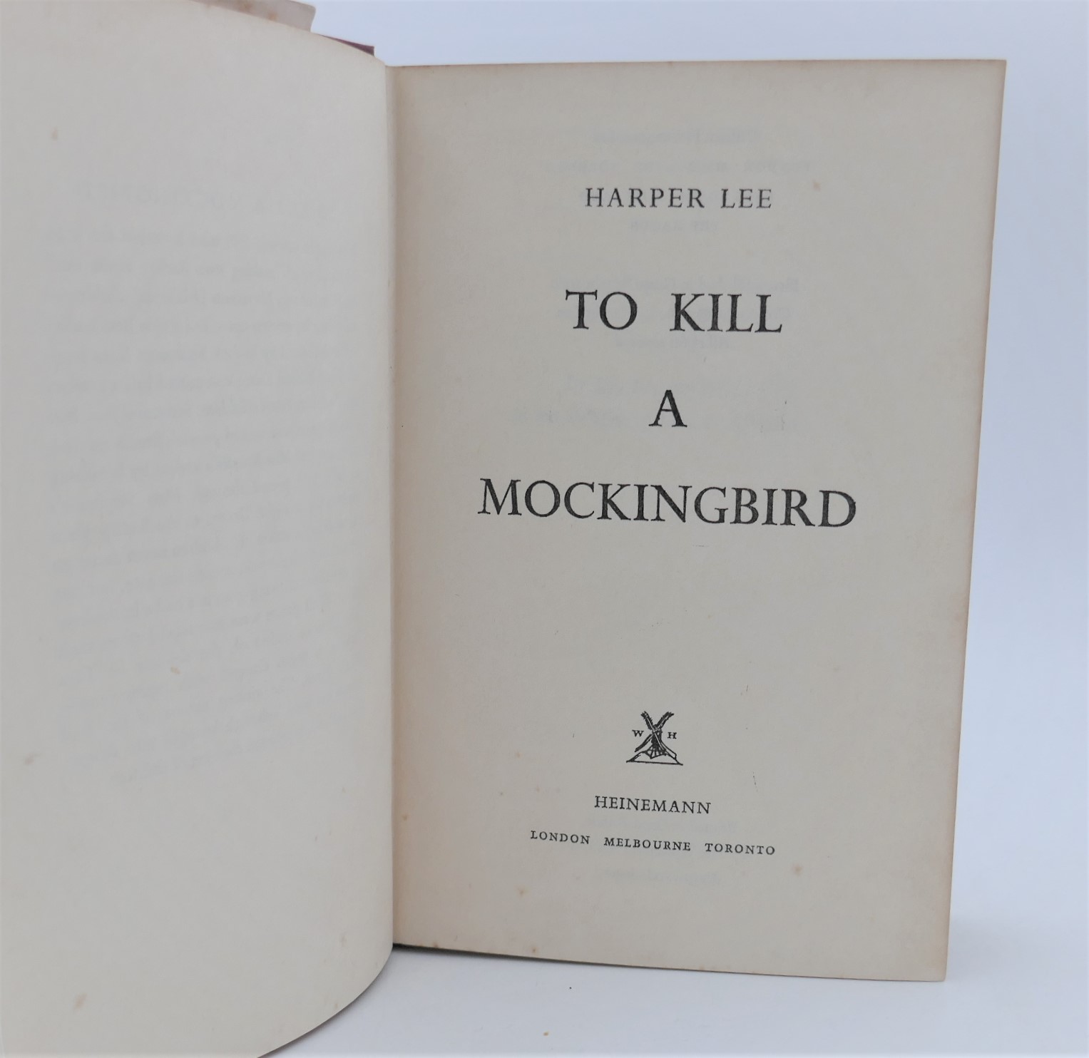 To Kill A Mockingbird. First Edition Printed in England (1960) - Image 4