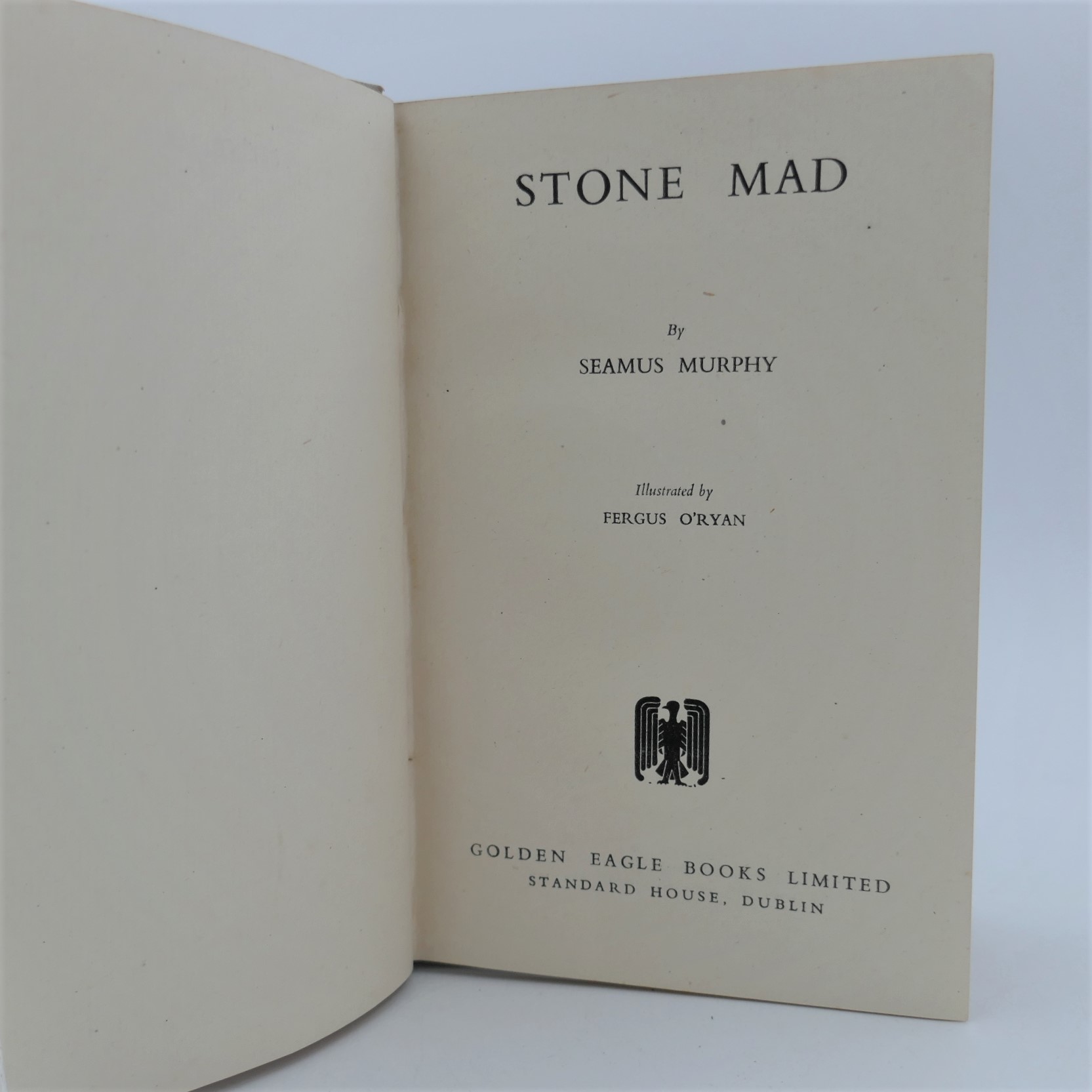 Stone Mad. Illustrated by Fergus O'Ryan (1949) - Image 3