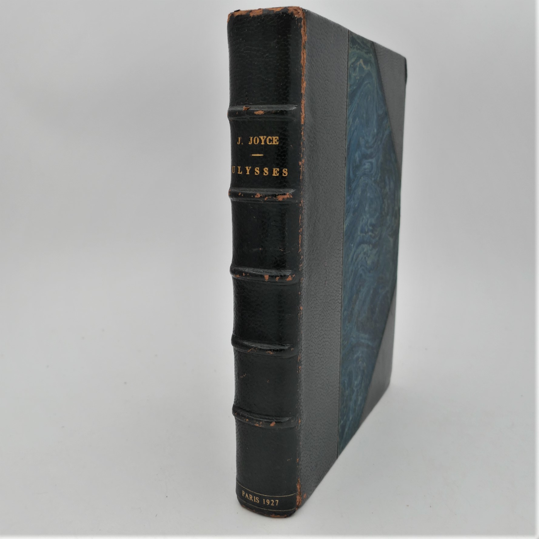 Ulysses. Paris: Shakespeare and Co. Ninth Printing (1927)