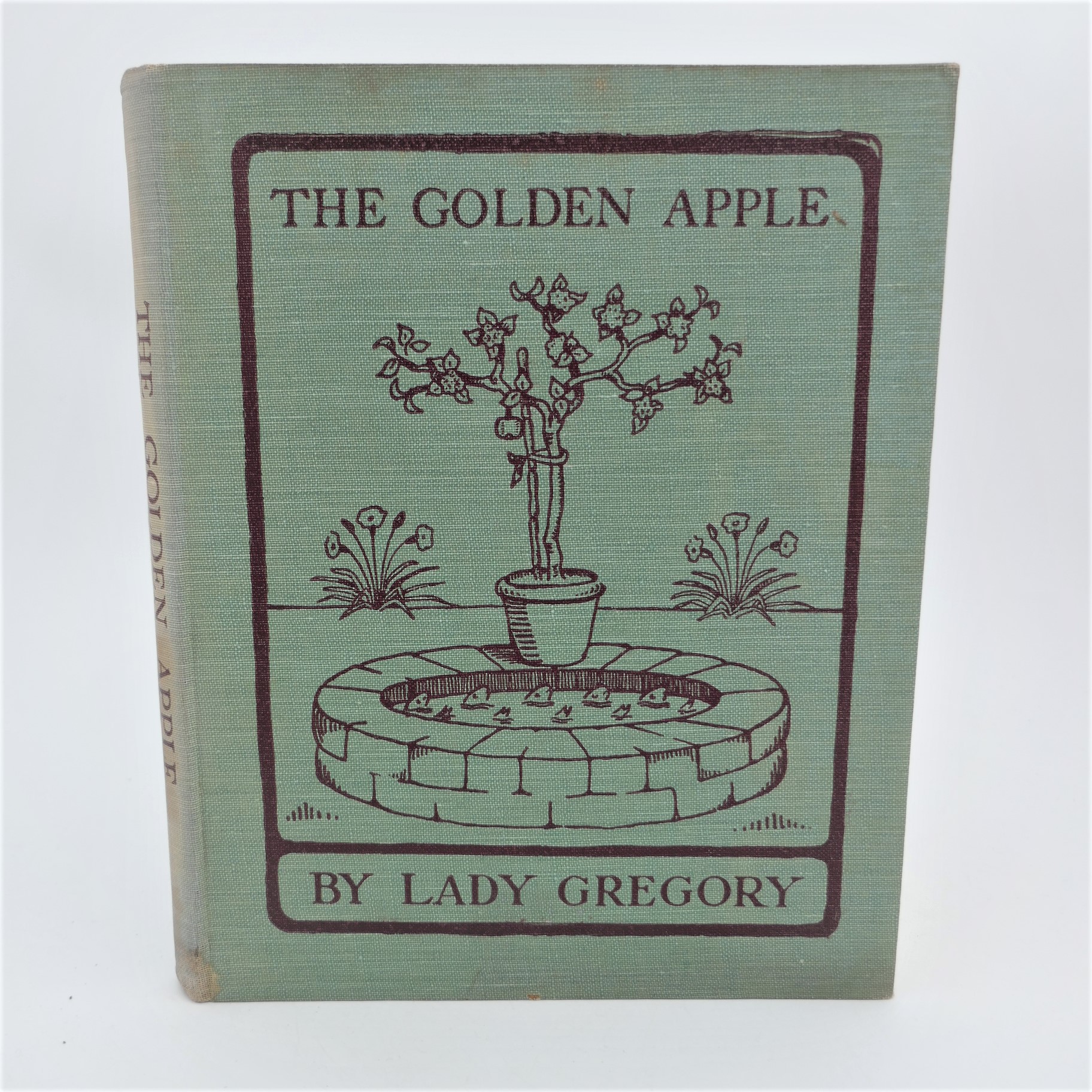 The Golden Apple. A Play for Kiltartan Children (1916)