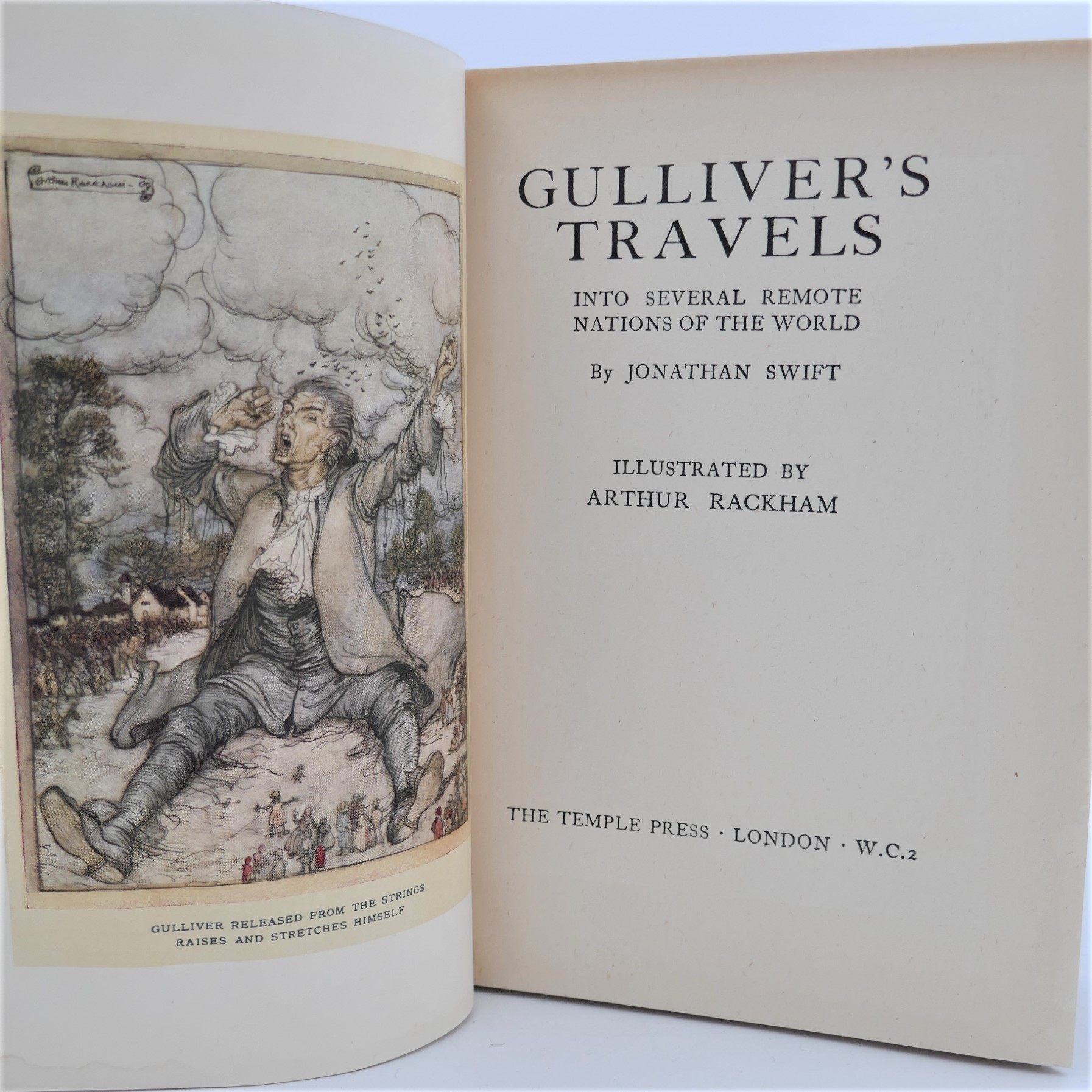 Gulliver's Travels. Illustrated by Arthur Rackham (1939) - Image 2